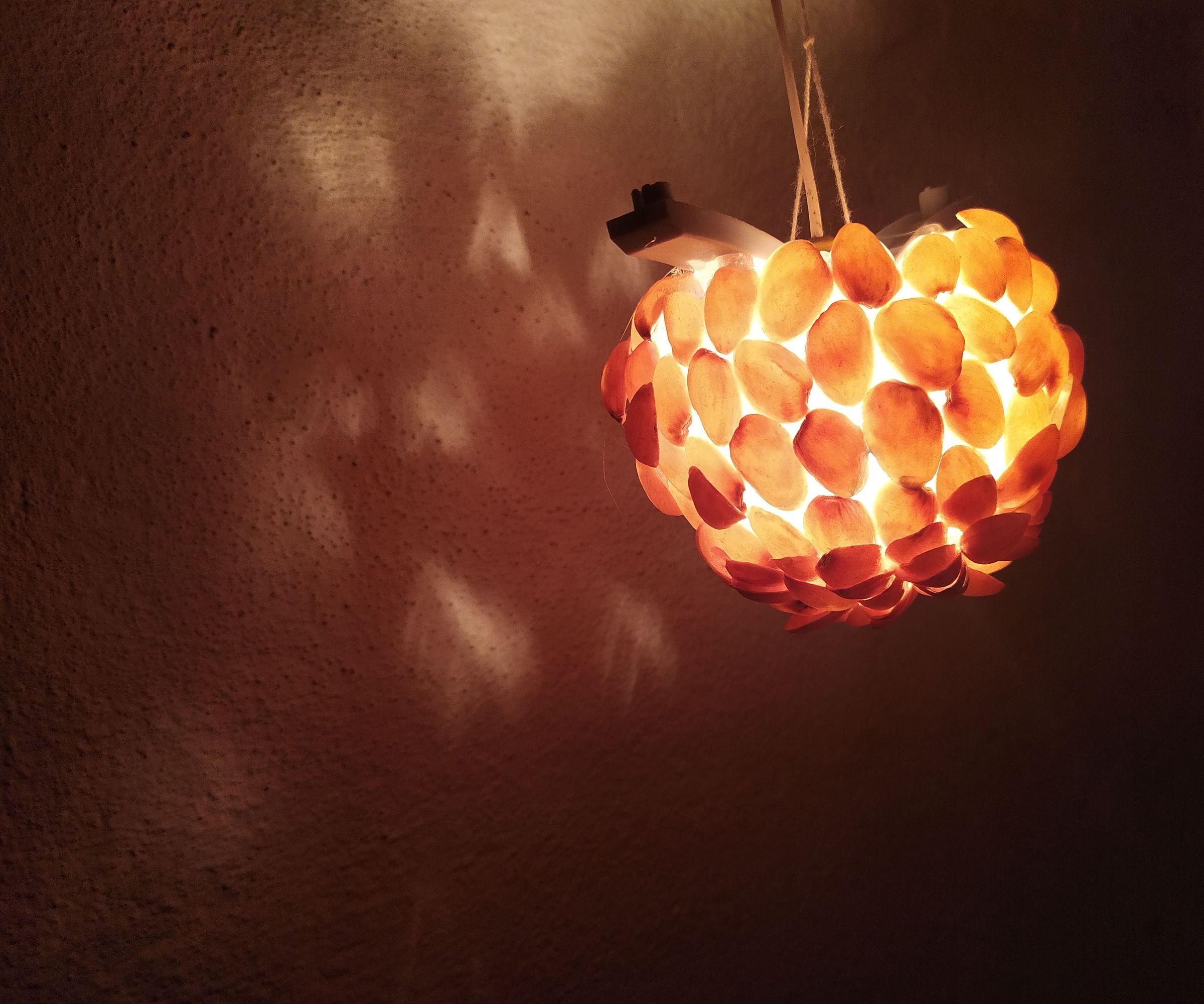 Pistachio Hanging Ceiling Lamp 