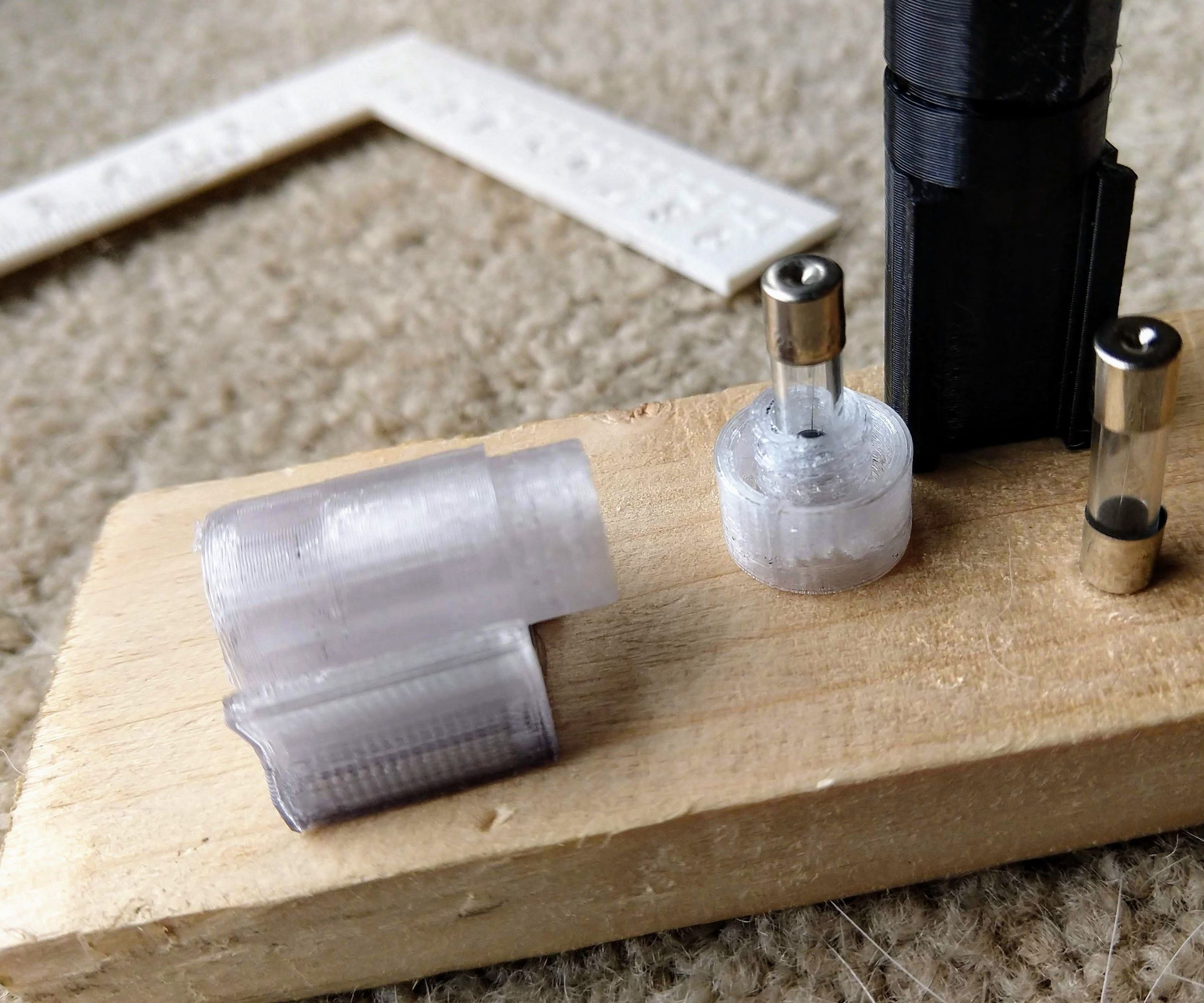 Inline Cylindrical Fuse Holder (Connectors)