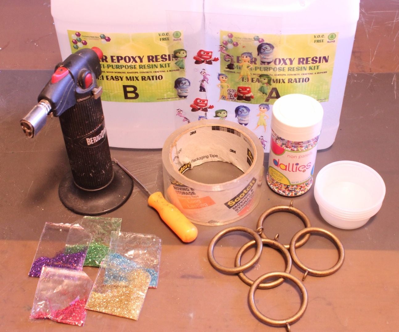 MakeOver Shower HooksInsideOut Resin Instructables