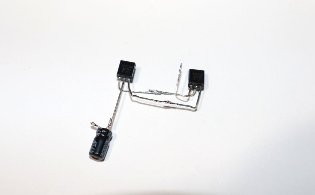 Connect Emmiter Pin of Both Transistor