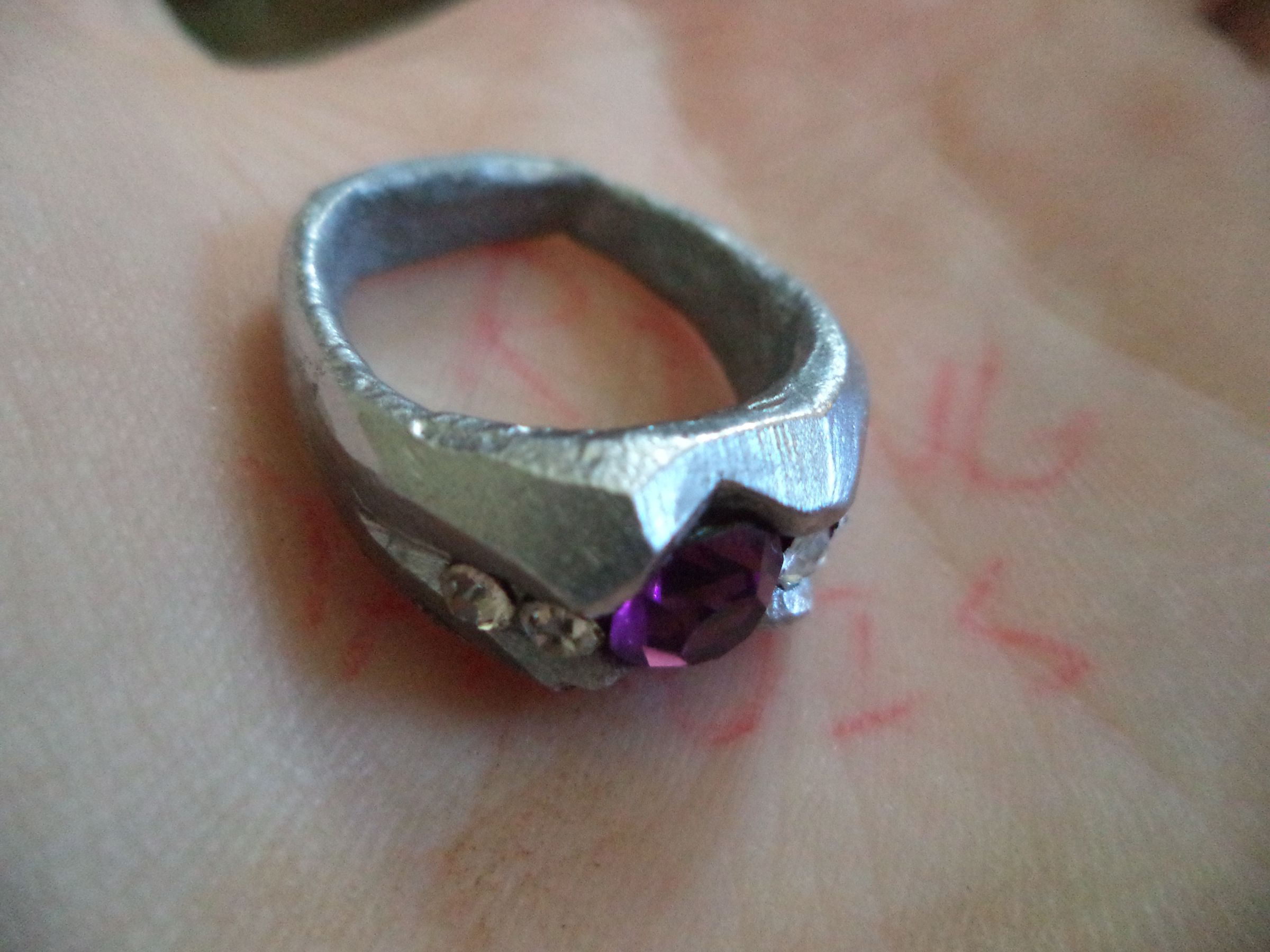 Turn Wax to Metal (lostwax Casting) 6 Steps (with Pictures