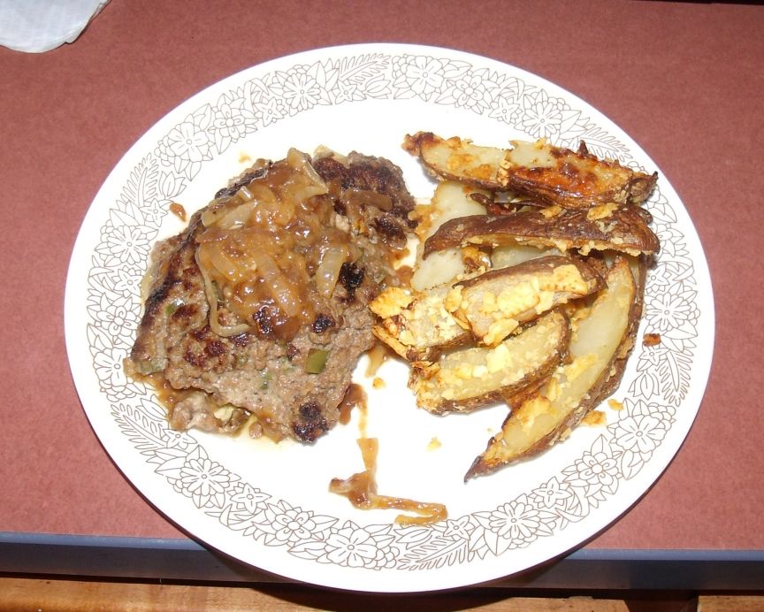 Easy Salsbury Steak or the Hamburger With Allusions of Grandeur