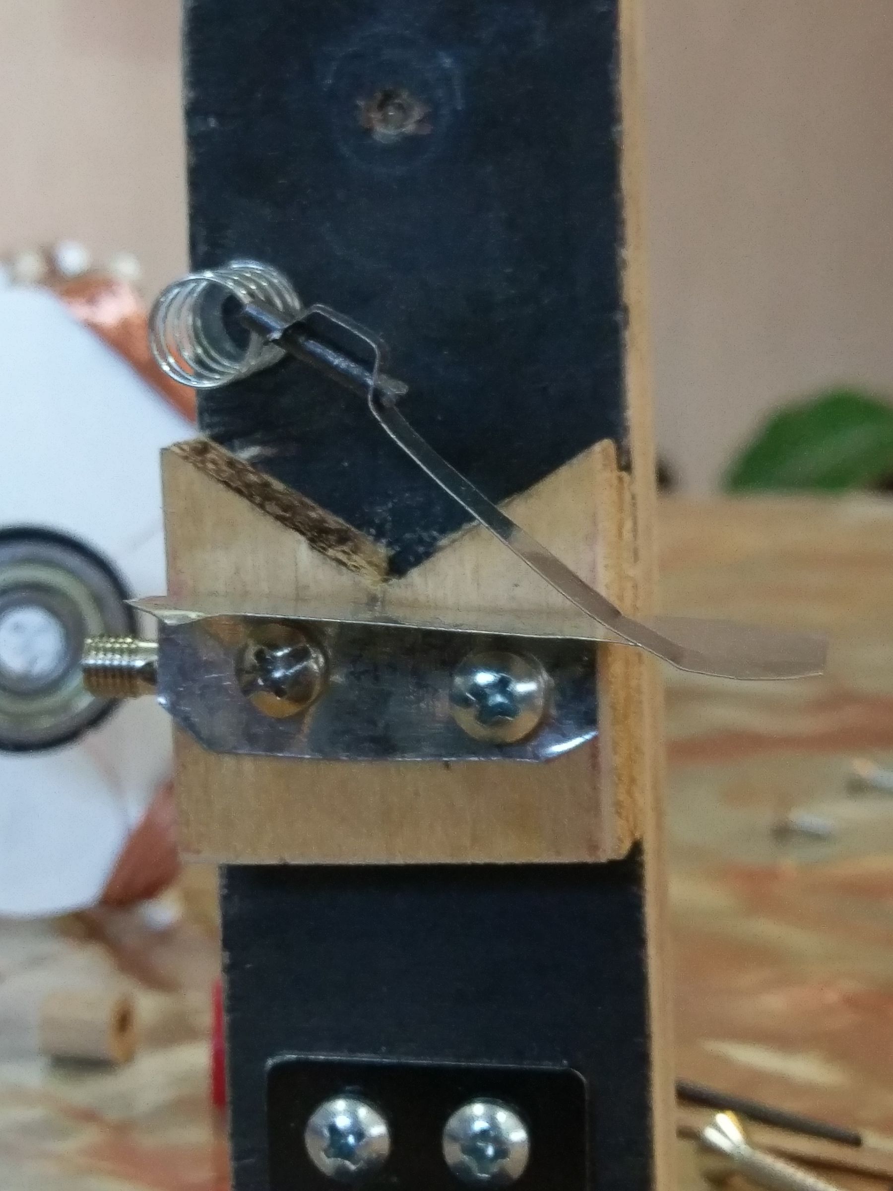Make an Electric Motor 10 Steps (with Pictures) Instructables