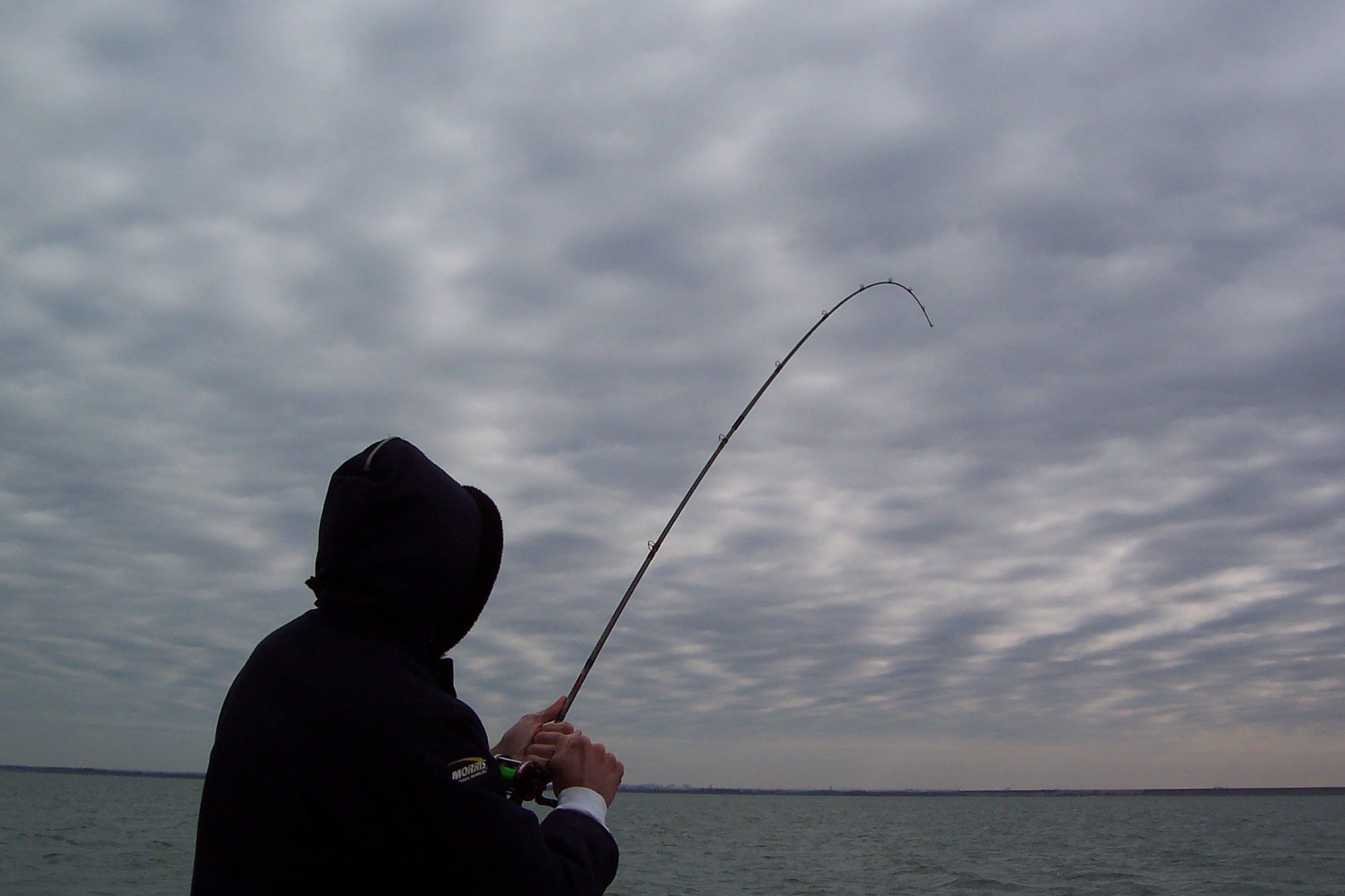 How to Cast a Bait Casting (Baitcaster) Fishing Reel