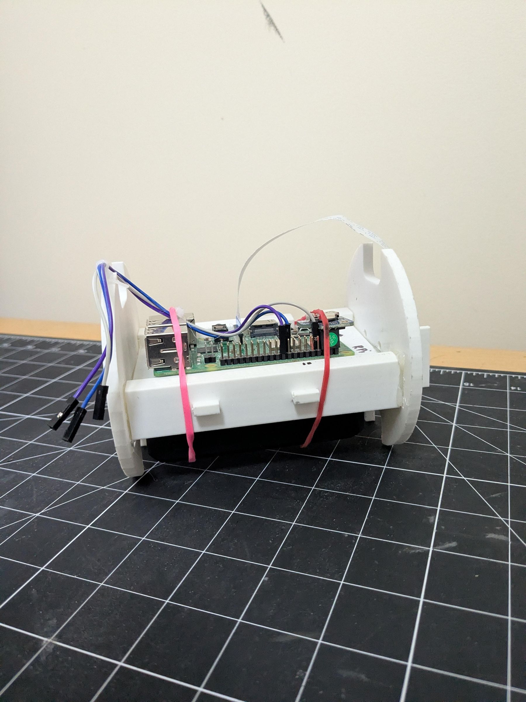 ขั้นตอนที่ 6: กล้องและเซนเซอร์