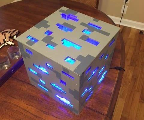 Minecraft Diamond Ore Lamp