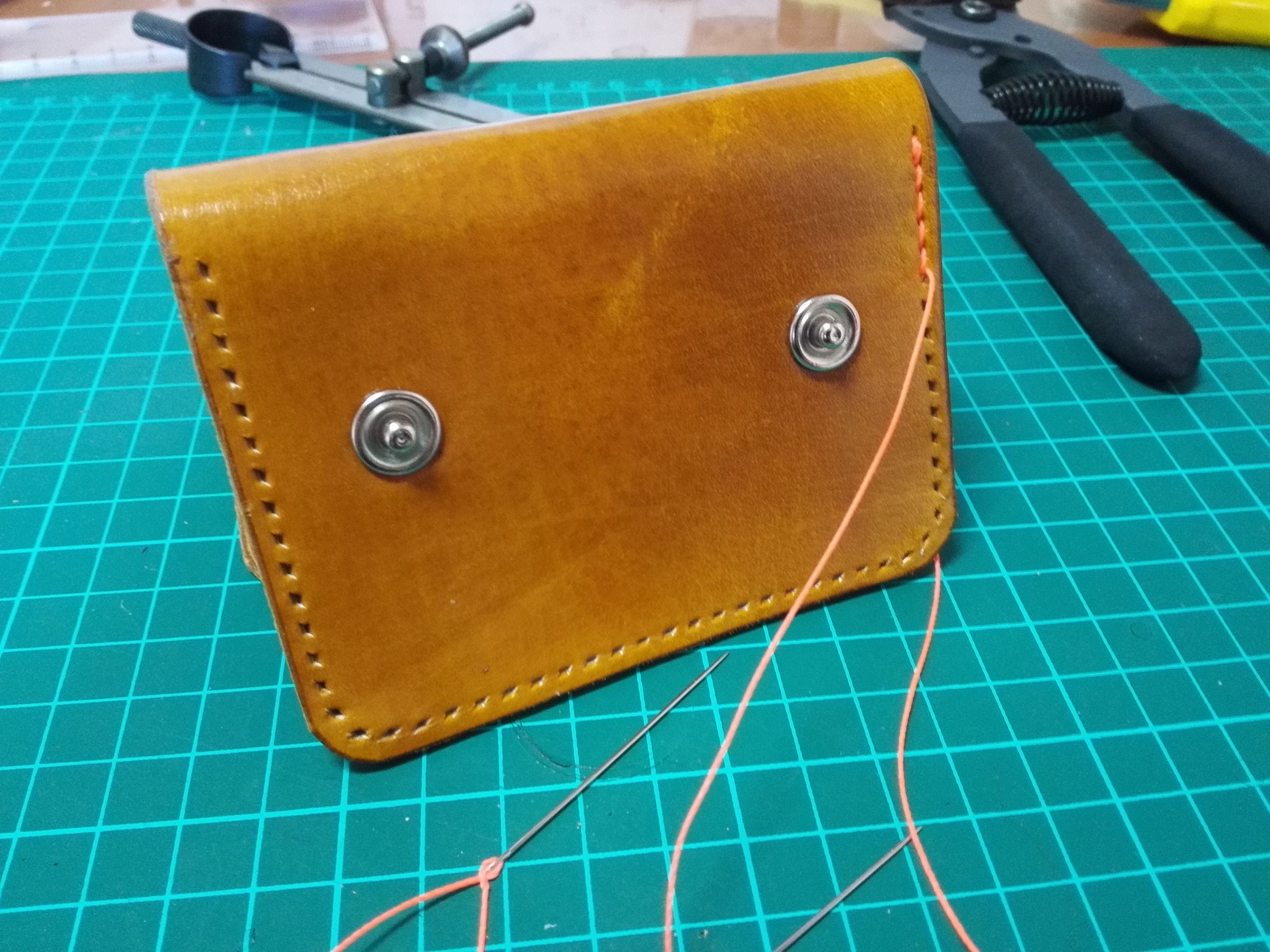 Hand Stitched Leather Key Case 6 Steps (with Pictures) Instructables