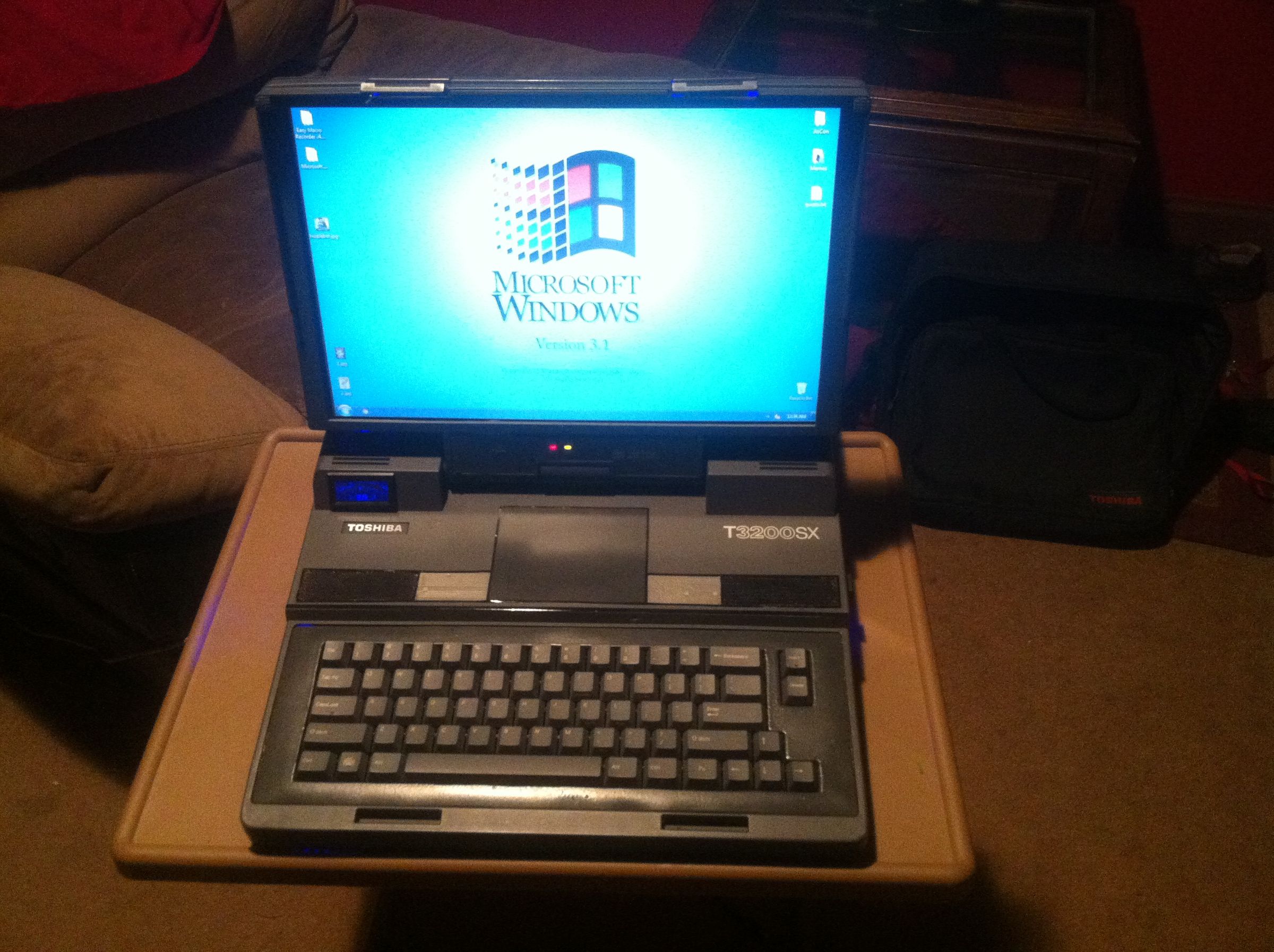 Toshiba T3200SX Portable Desktop Computer 18 Steps Instructables