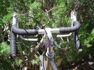 Padded Road Bike Handlebars on the Cheap!