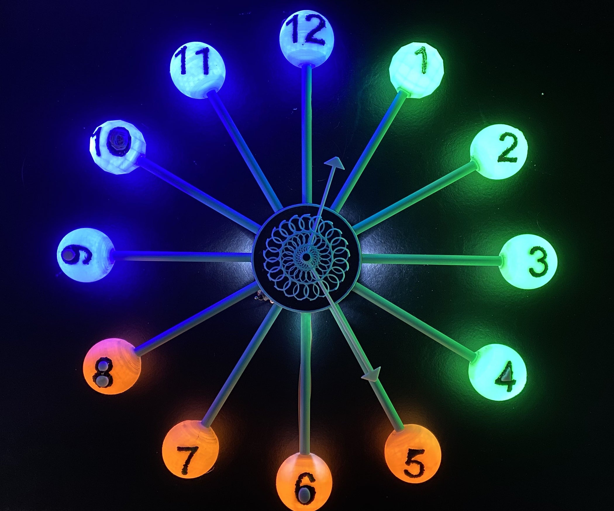 3D Printed Wall Clock With Art and LEDs 10 Steps (with