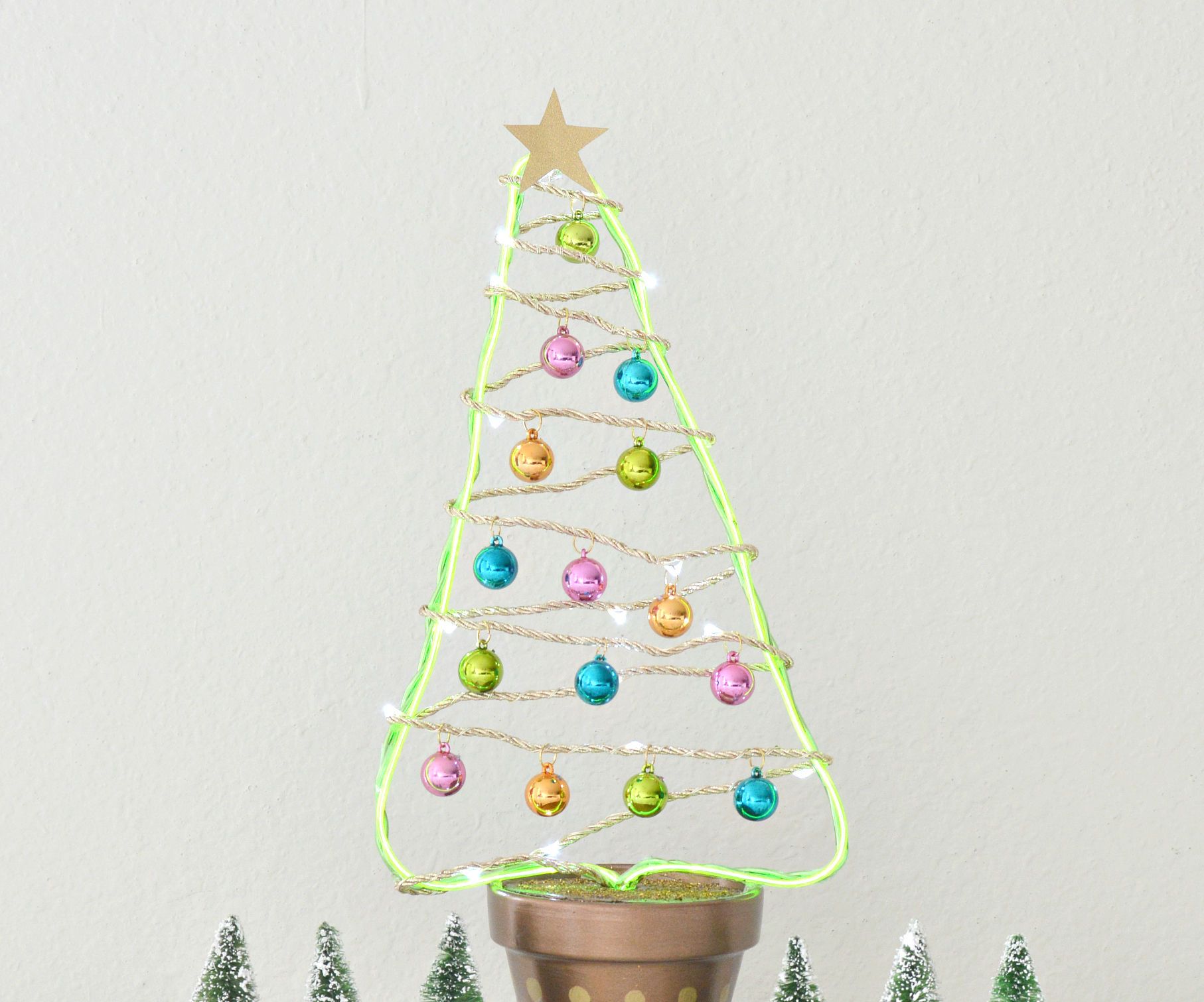 DIY Flower Pot Christmas Tree