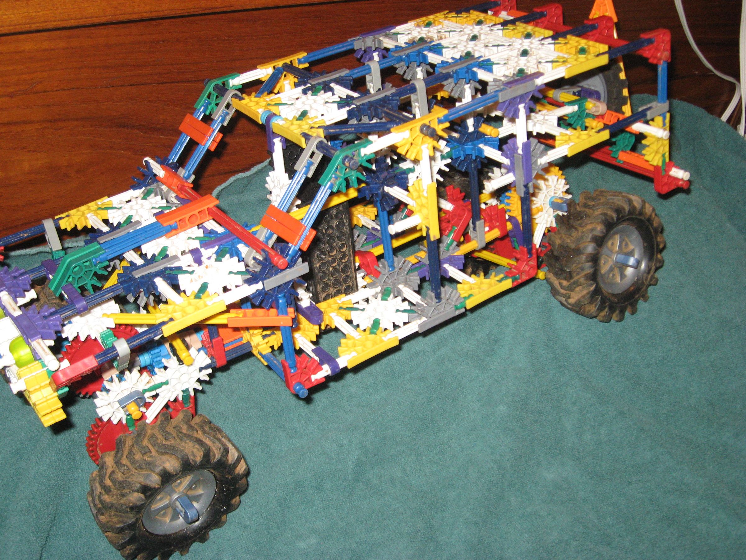 Knexrock Crawler
