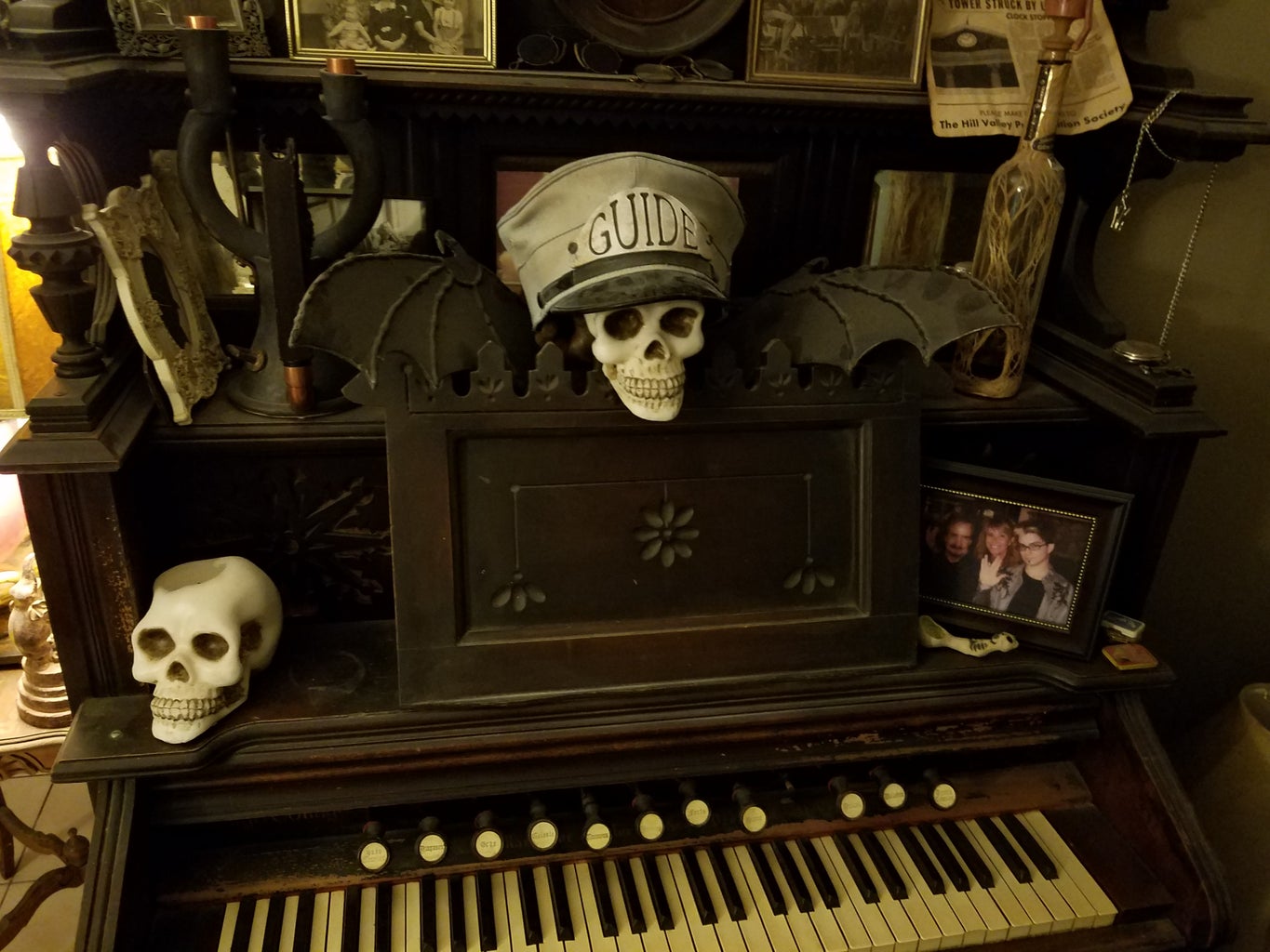 Beetlejuice Guide Hat 3 Steps Instructables