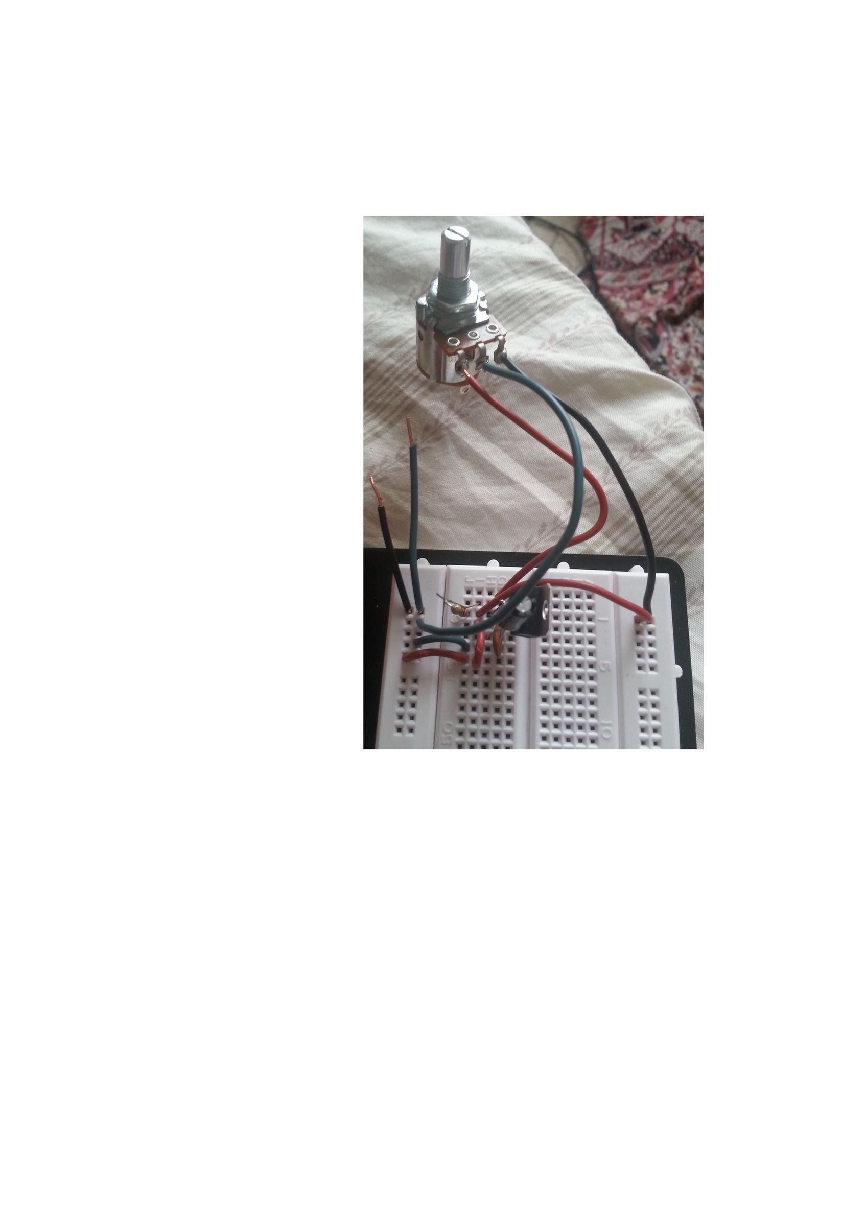 LM317 Adjustable Voltage Regulator