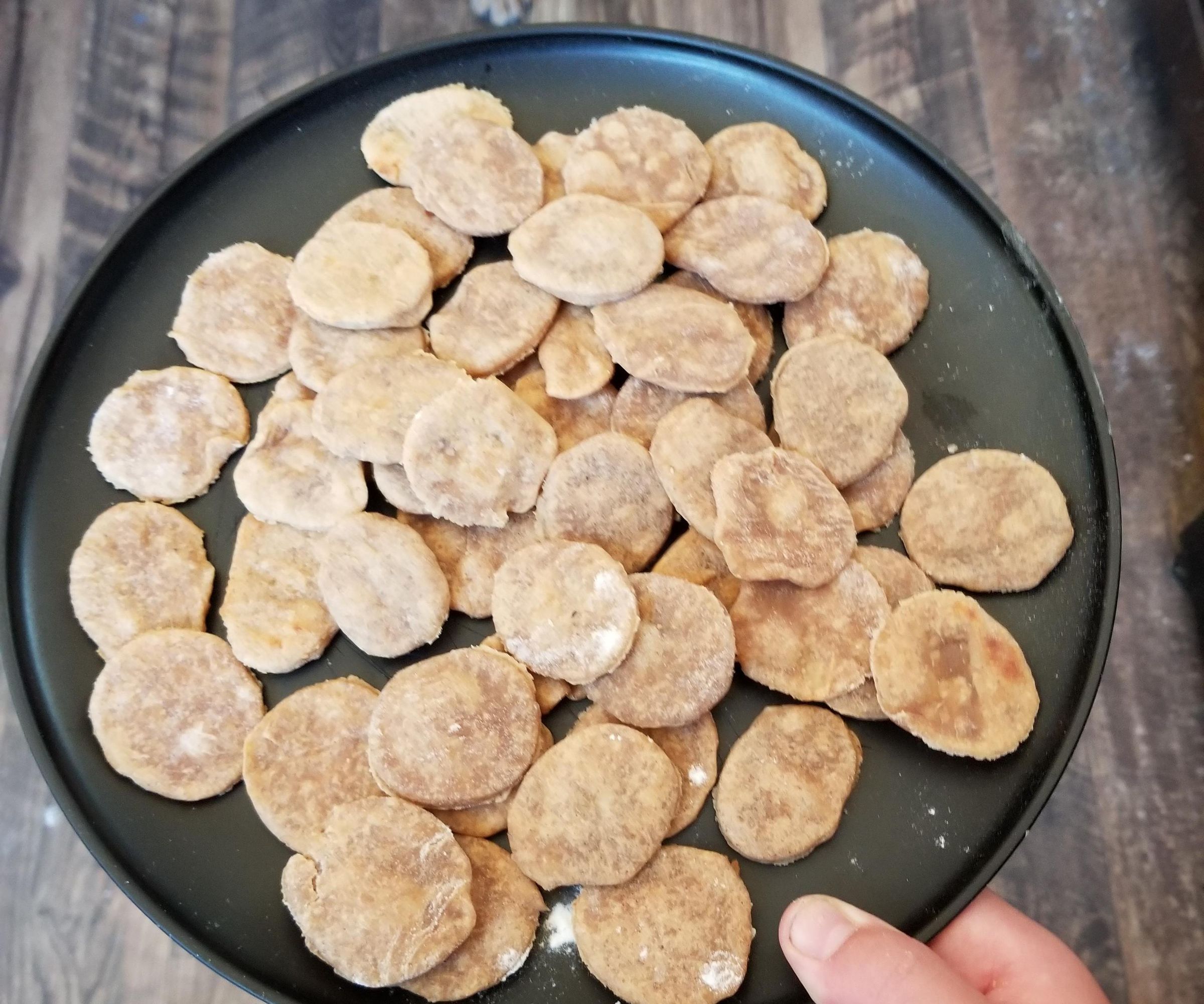 DIY Apple Cinnamon Healthy Dog Treats