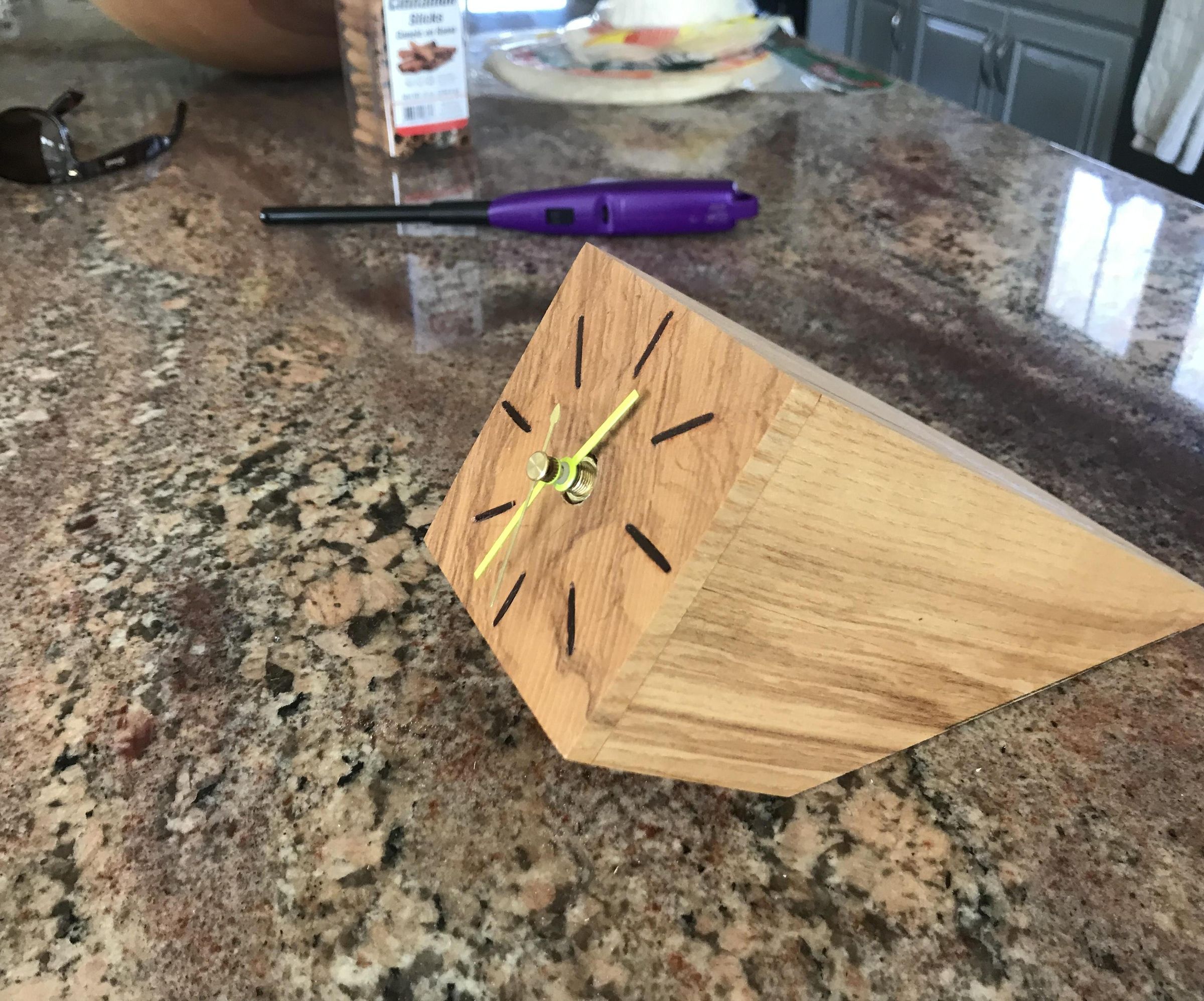 An Ashen 4x4 Clock