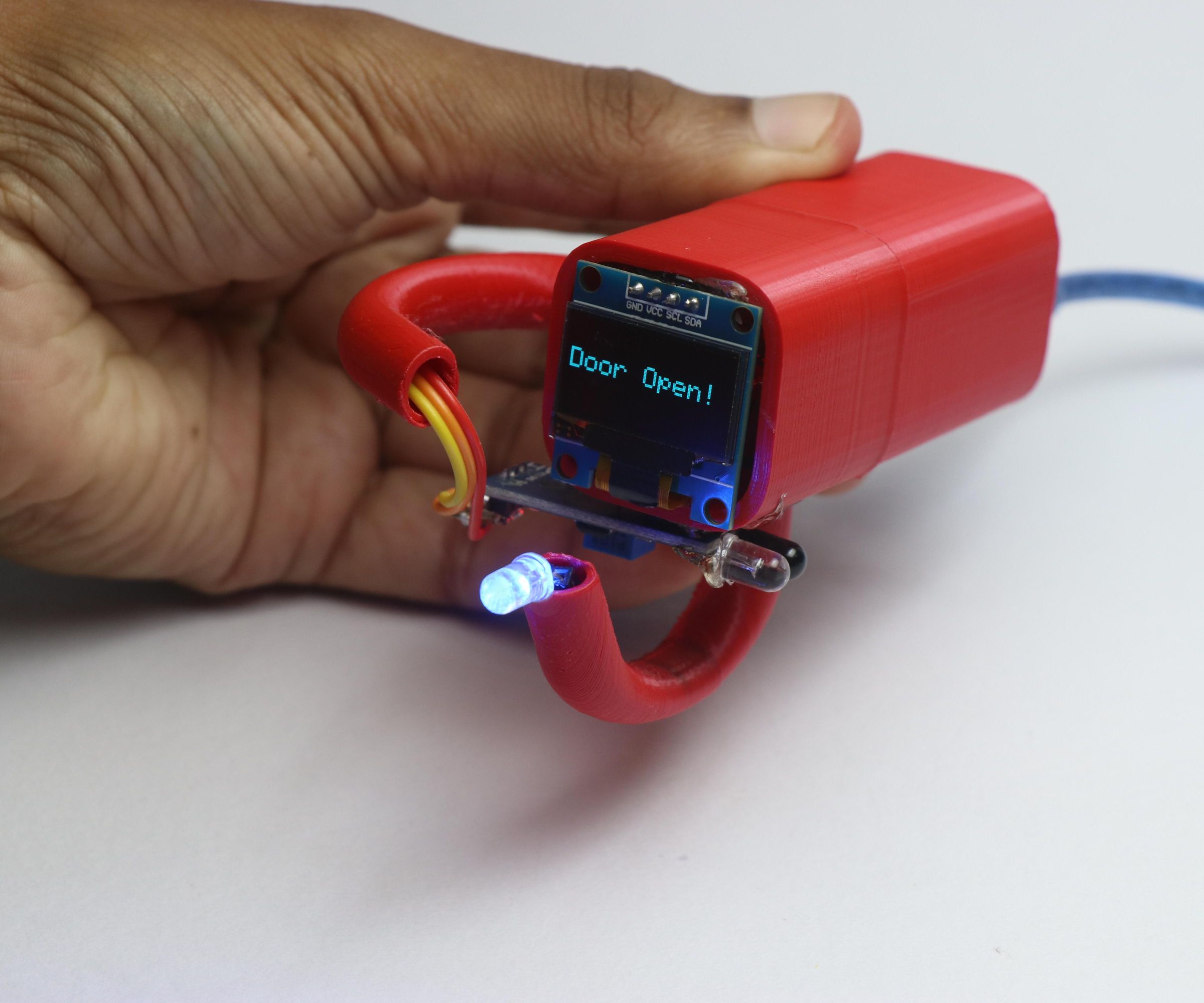 Automatic Fridge Door Alert System Using Arduino