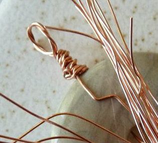 Wrapped Loop for the Bail