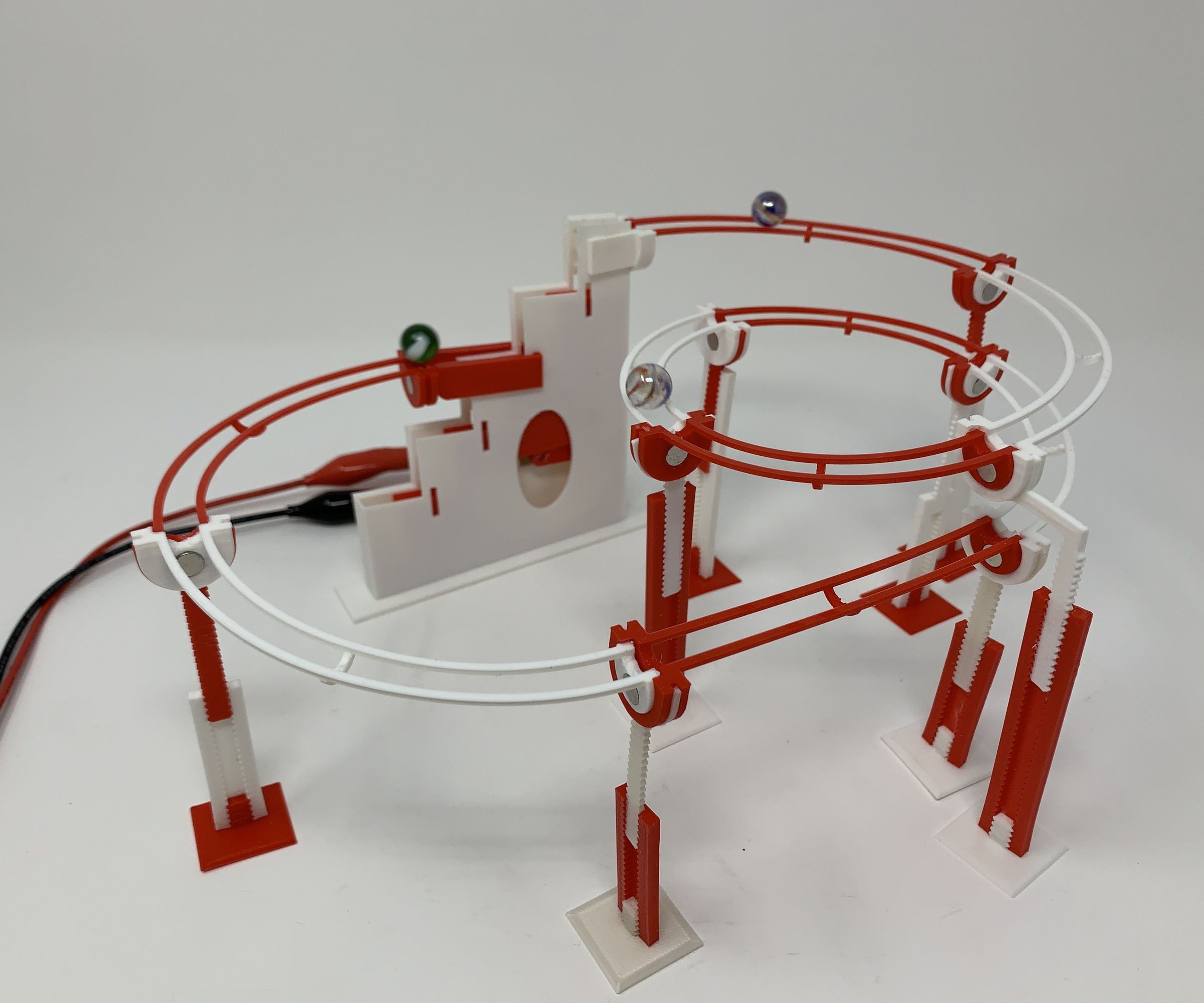 Marblevator, Magnetic Tracks