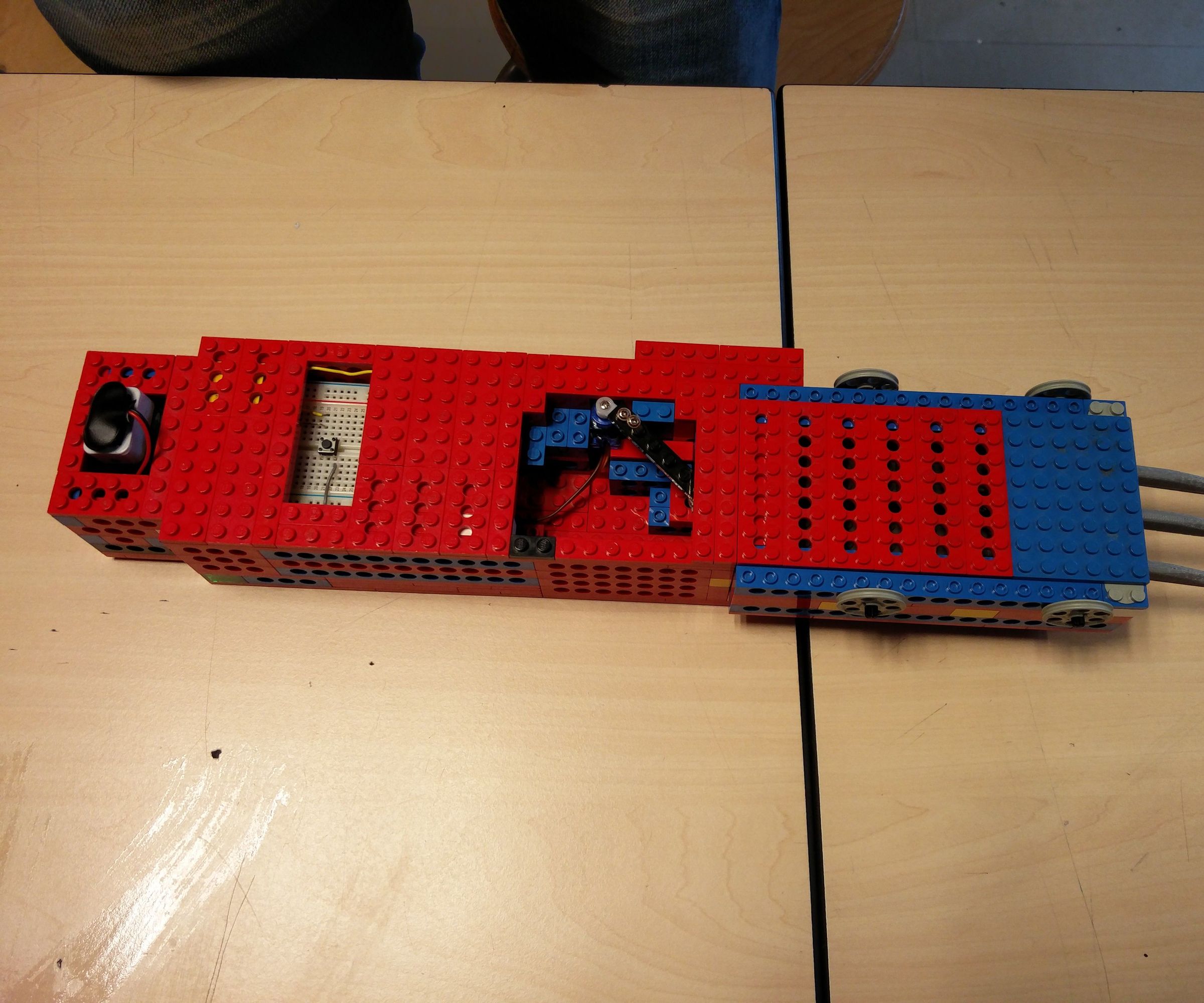 The Wolverine-scratcher 2000