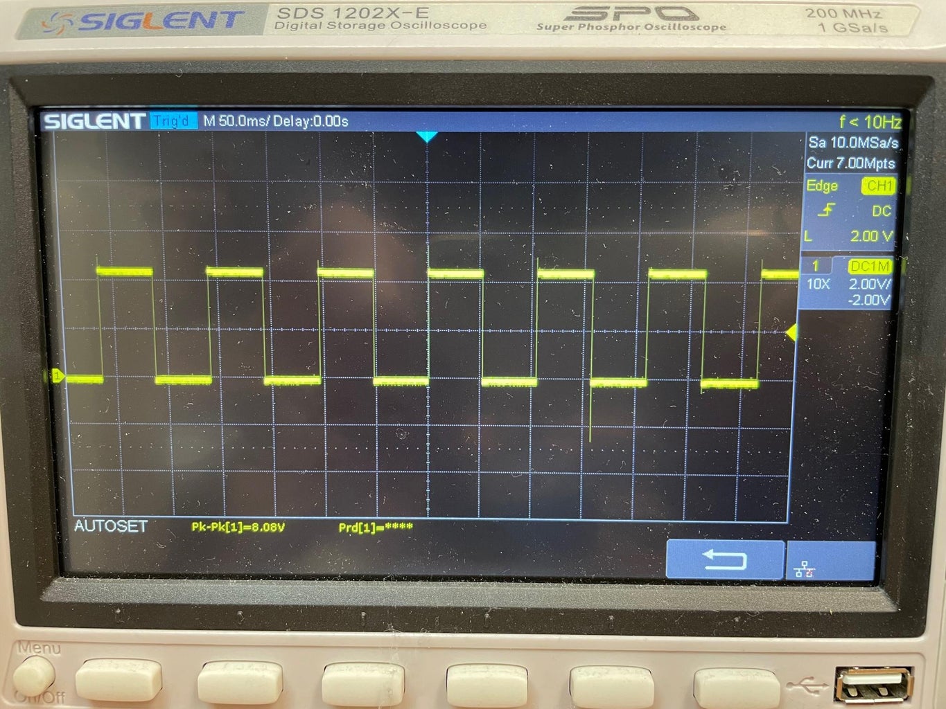 Super Simple Square Wave Generator : 3 Steps - Instructables