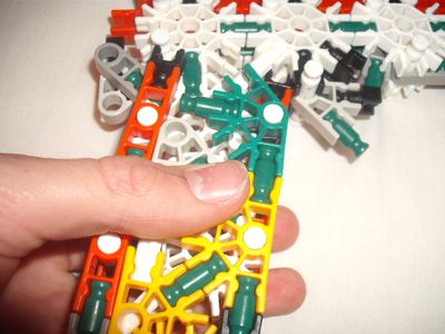 Attaching the Body Parts (Handle)