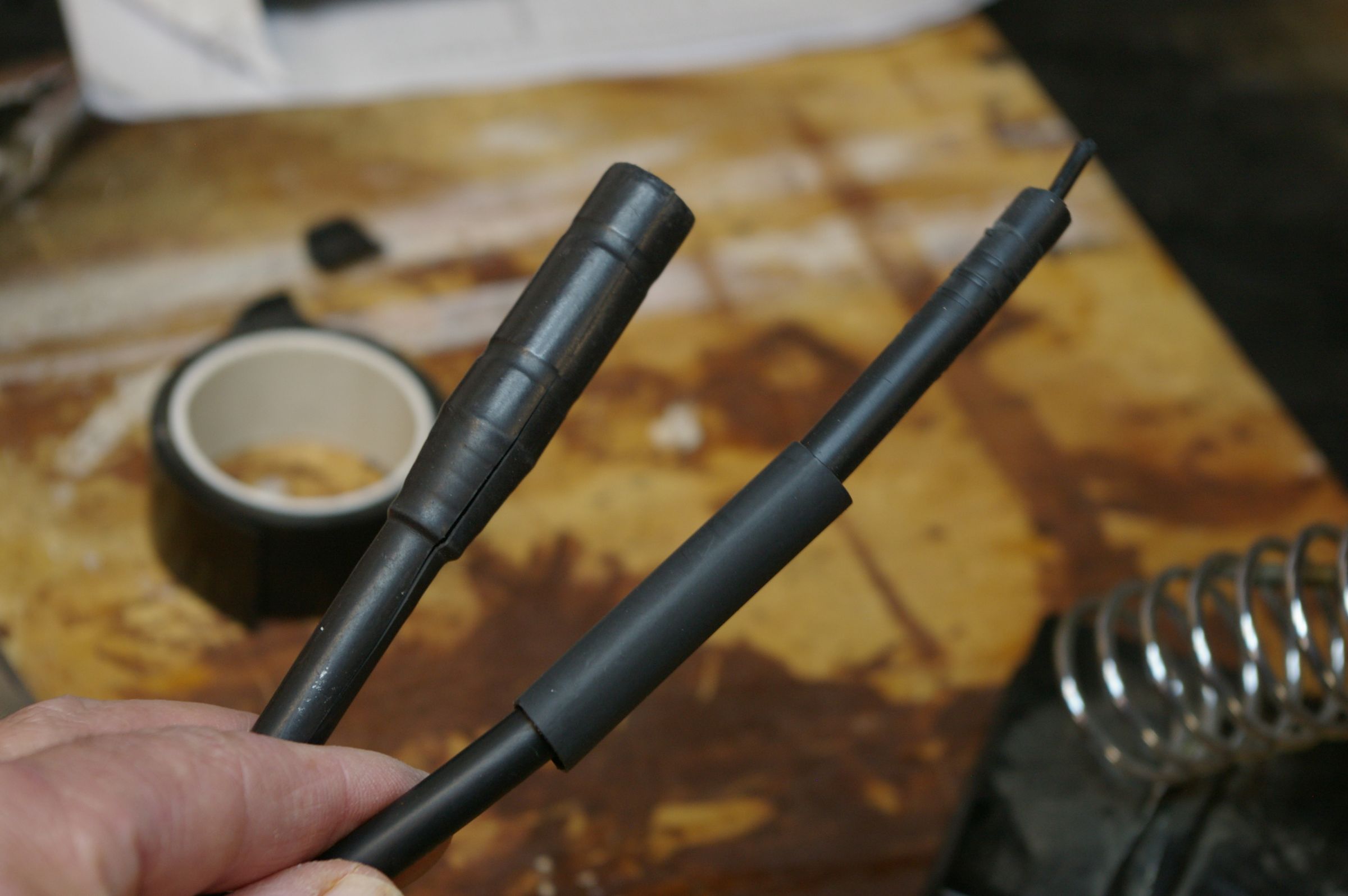 How to Fix, Repair or Make a 1/4" Inch Guitar Cable 8 Steps