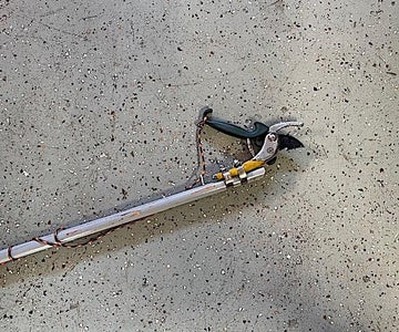 GARDEN PRUNER LONG REACH HACK