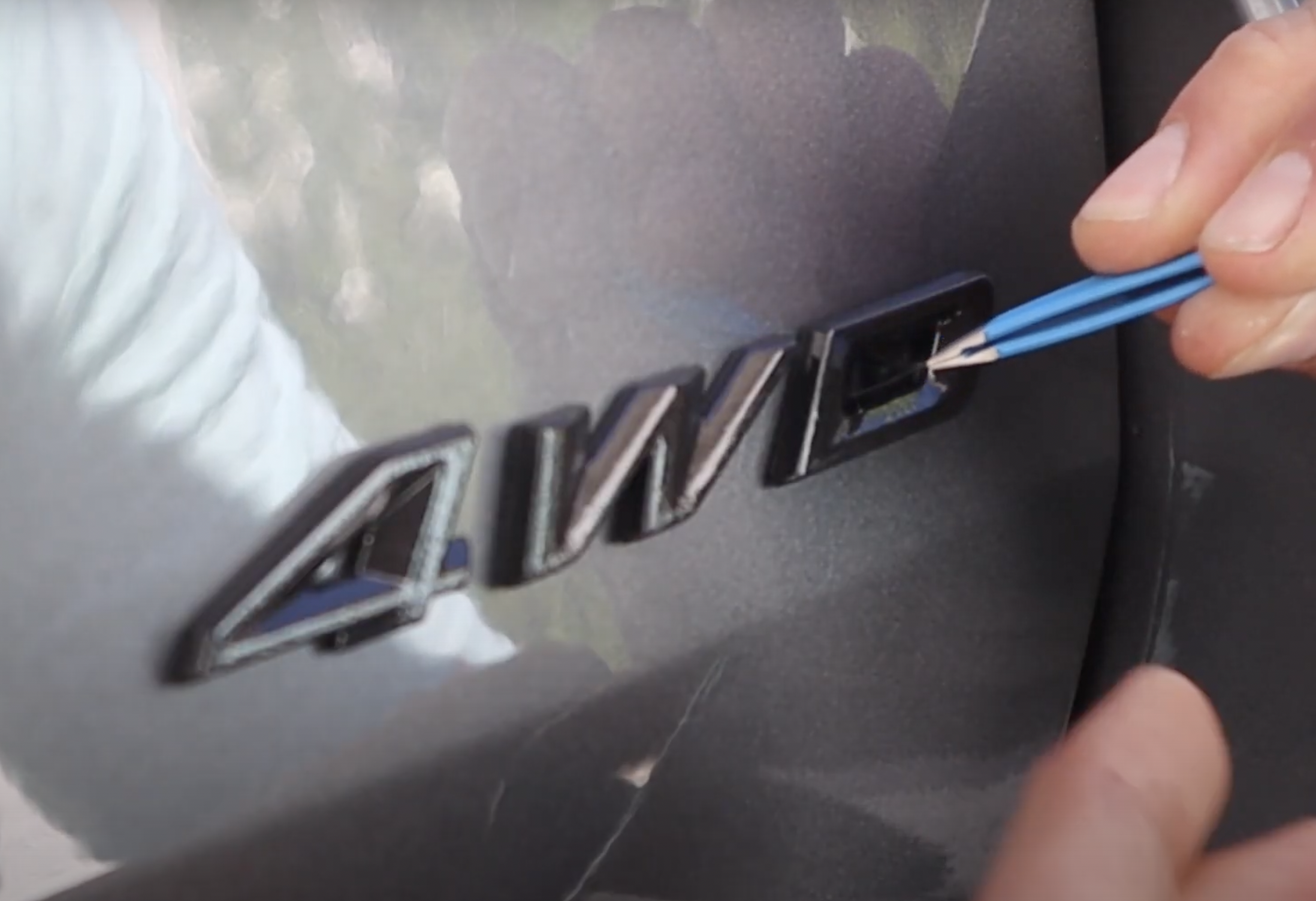 Blackout Car Emblems / Logo Cheaply and Easily. 10 Steps (with