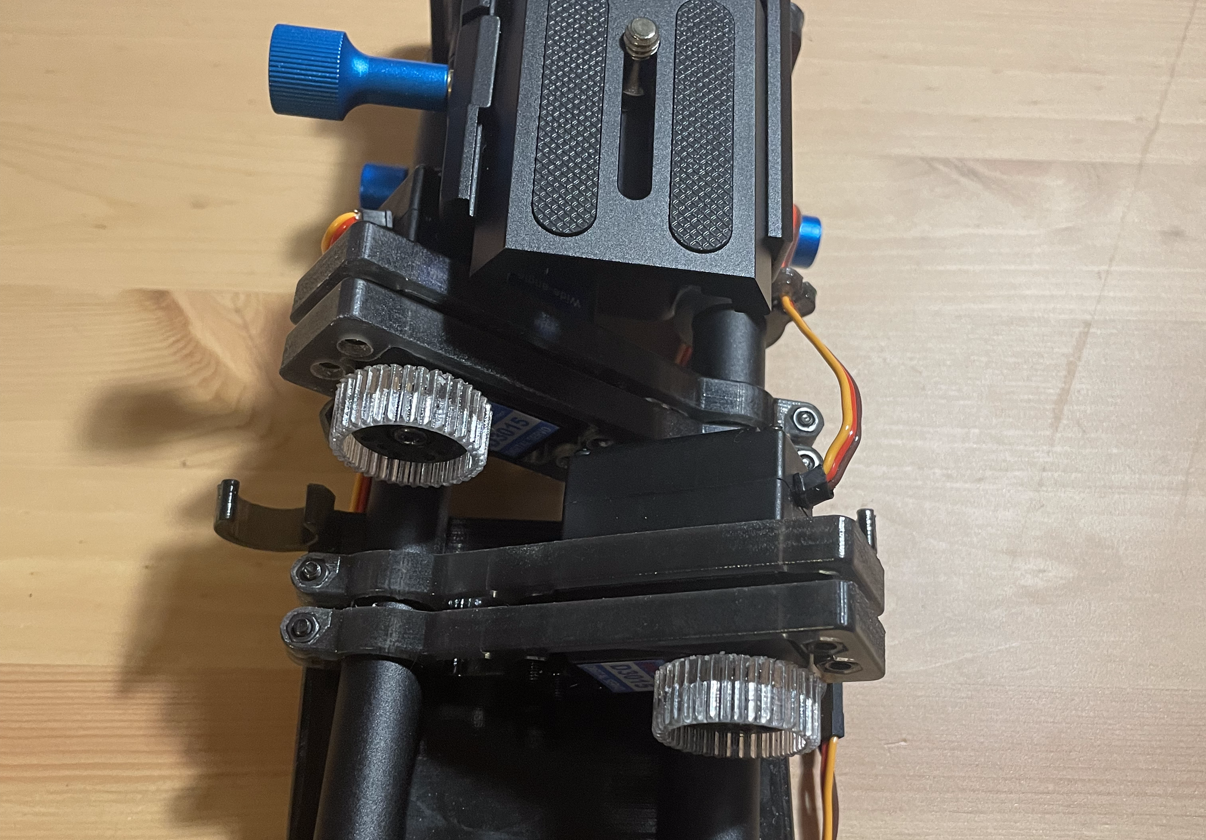 CAMXPLORER - Wireless Zoom & Focus for Sony Alpha 7 III