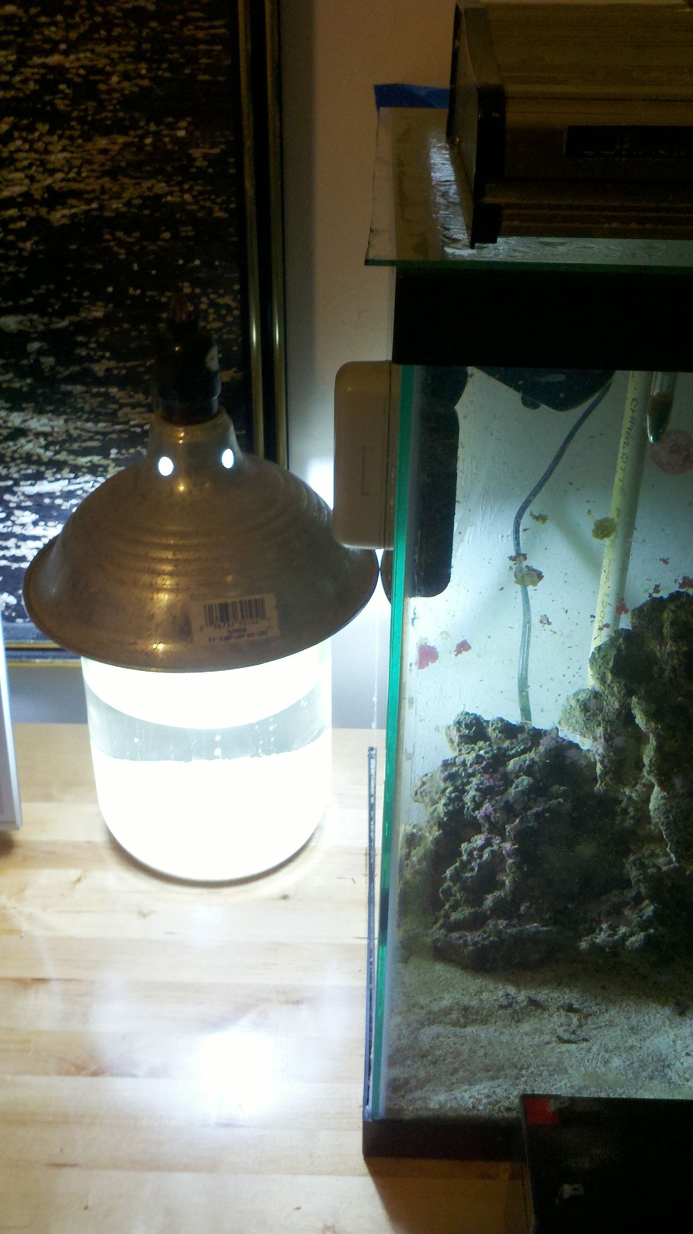 "Moonshine" Aquarium 7 Steps Instructables