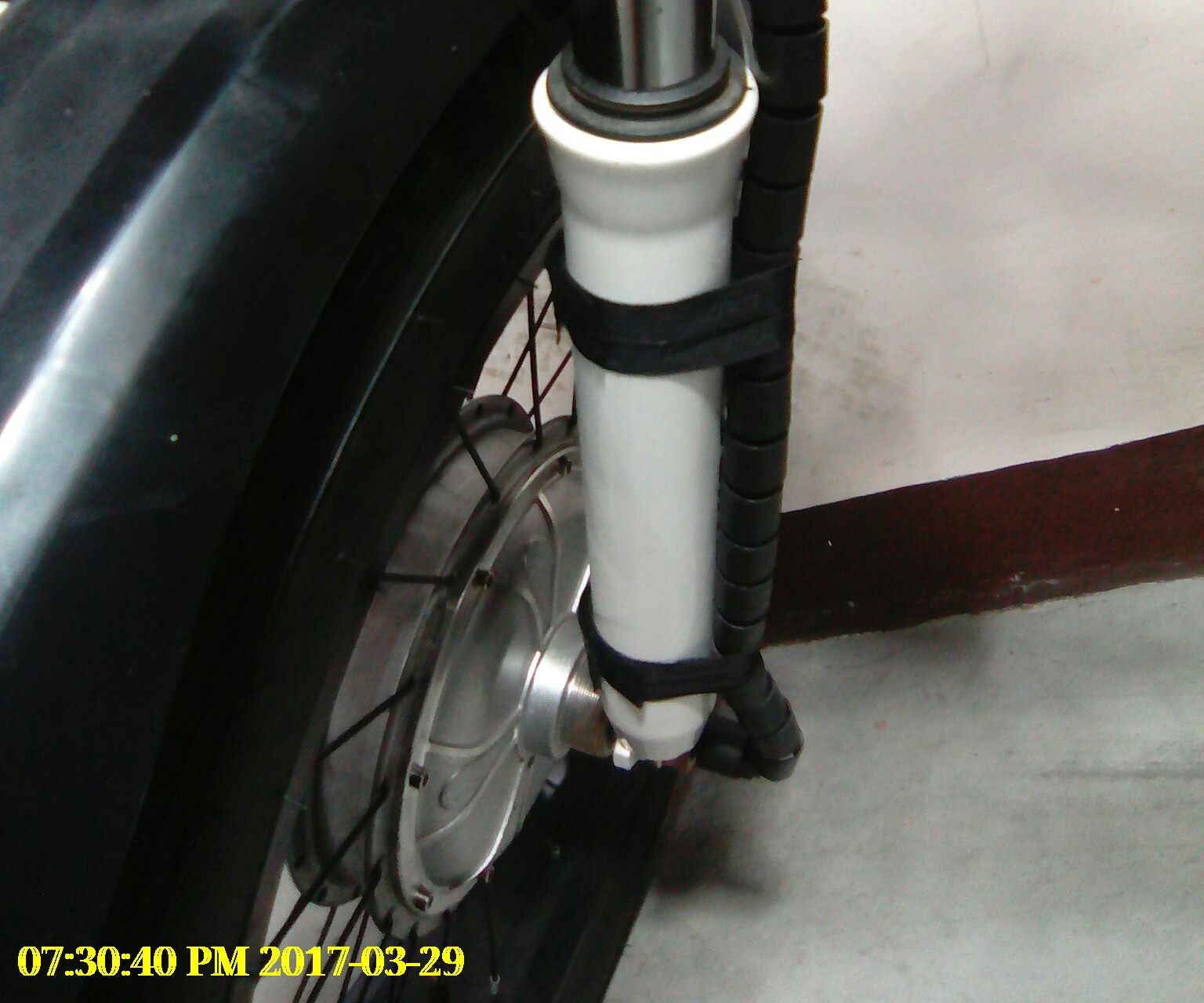 Ribbon Velcro Customizable Wire Organizer 