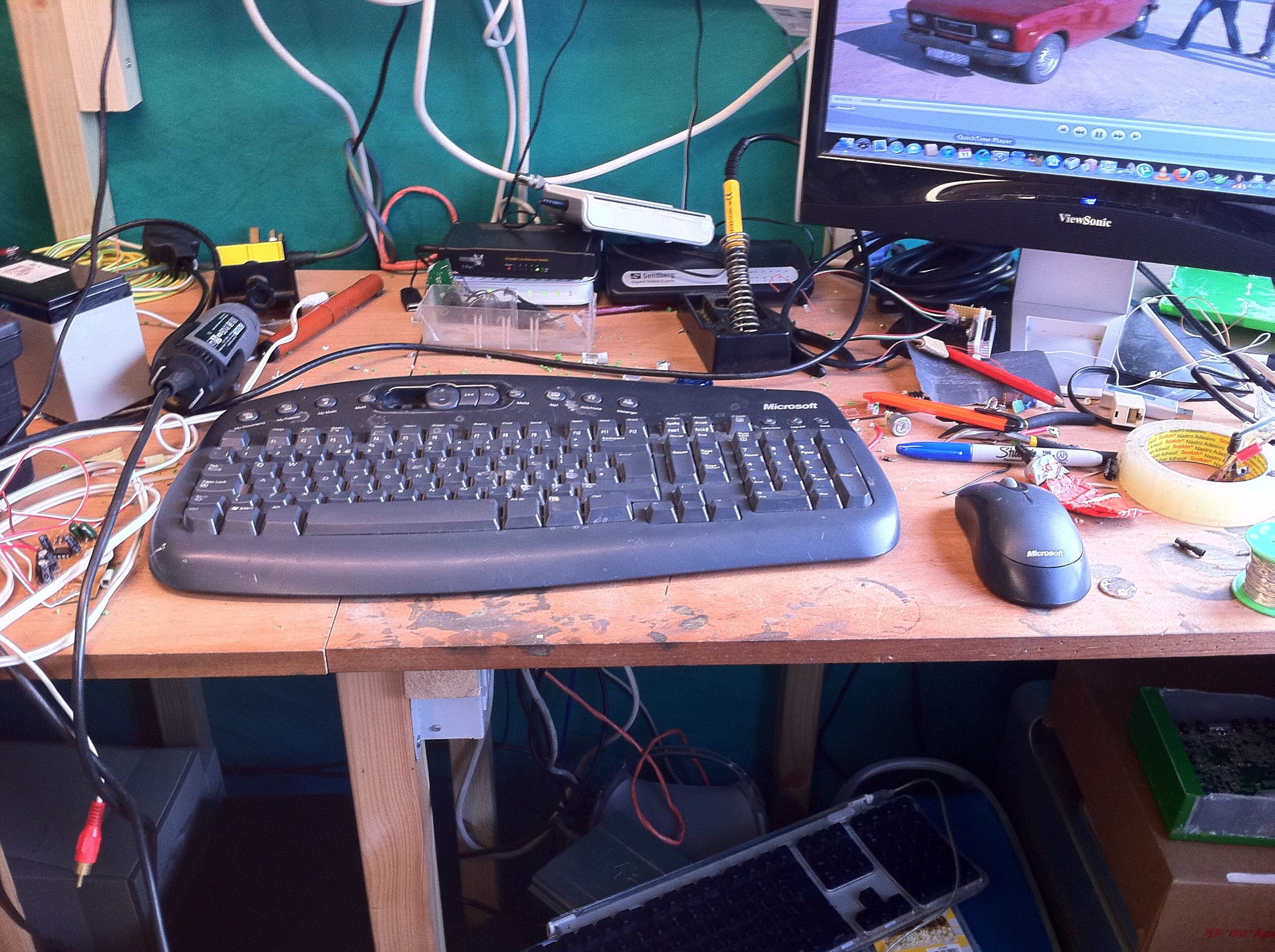 Super Capacitor keyboard mod