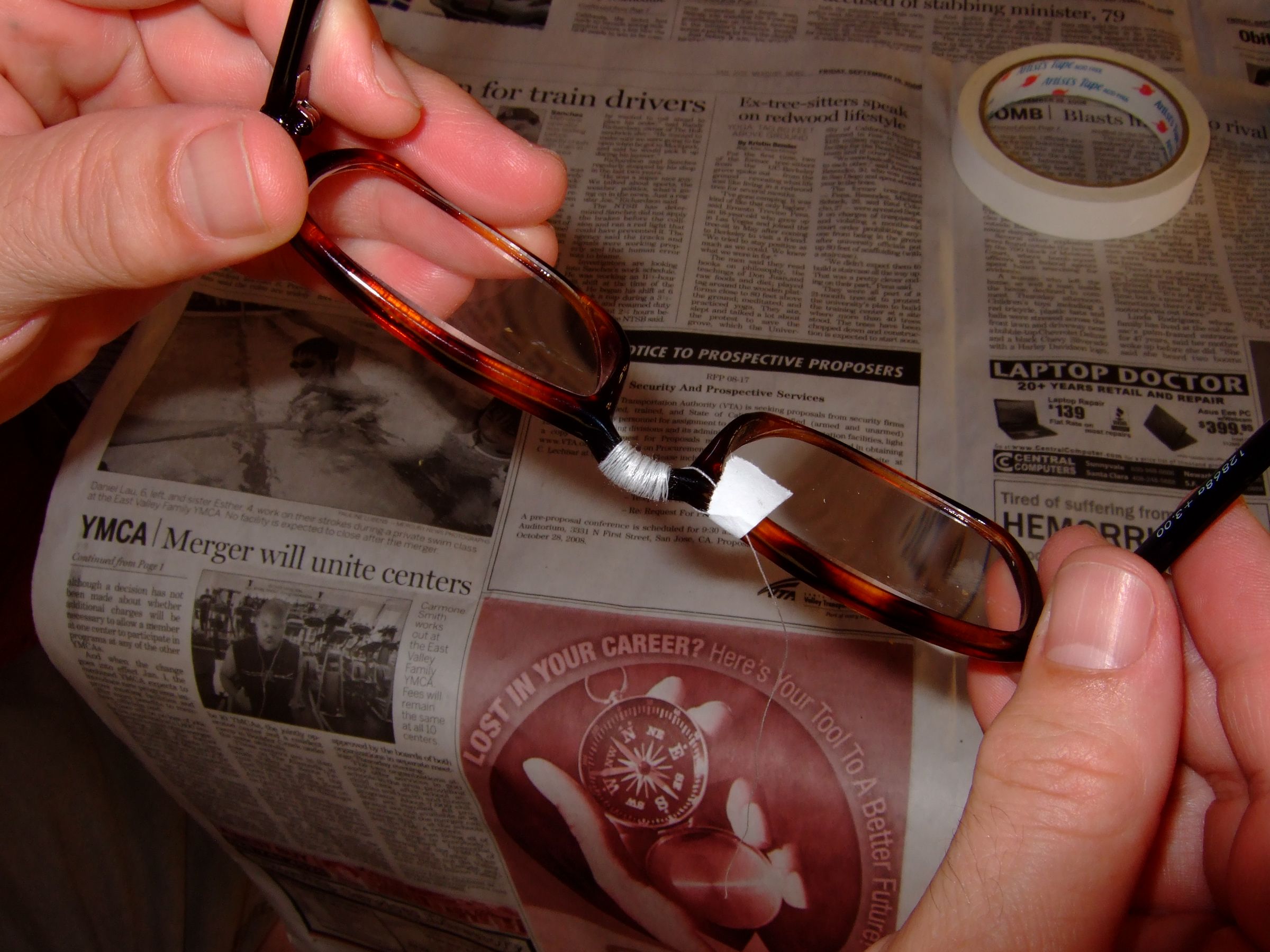 Repair Plastic Eyeglass Frame With Thread and Superglue : 12 Steps ...