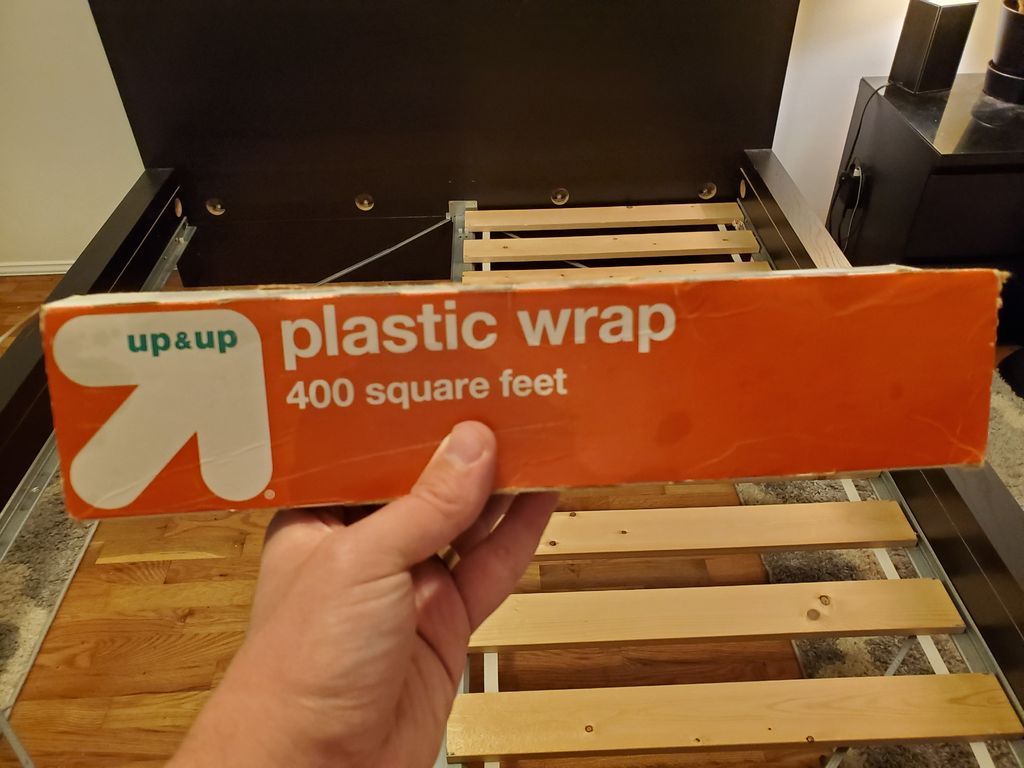 Move Your Bed Slats (The Easy Way) 4 Steps (with Pictures)