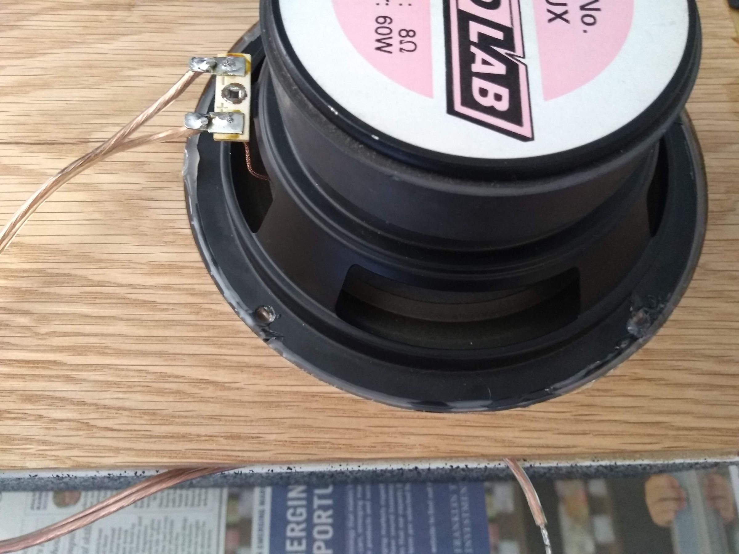 HiFi Speakers With Stone Effect 13 Steps (with