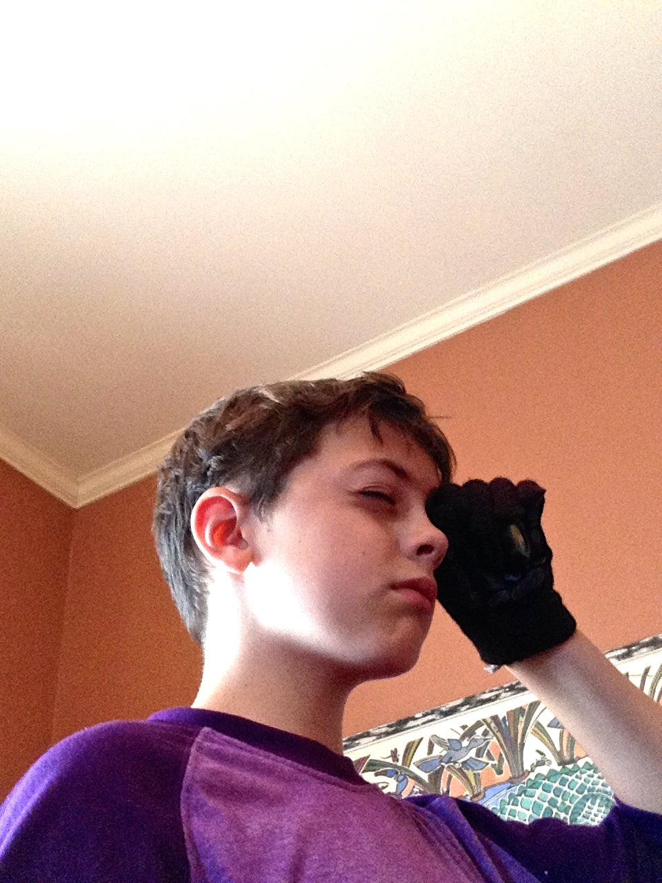 Glove Telescope