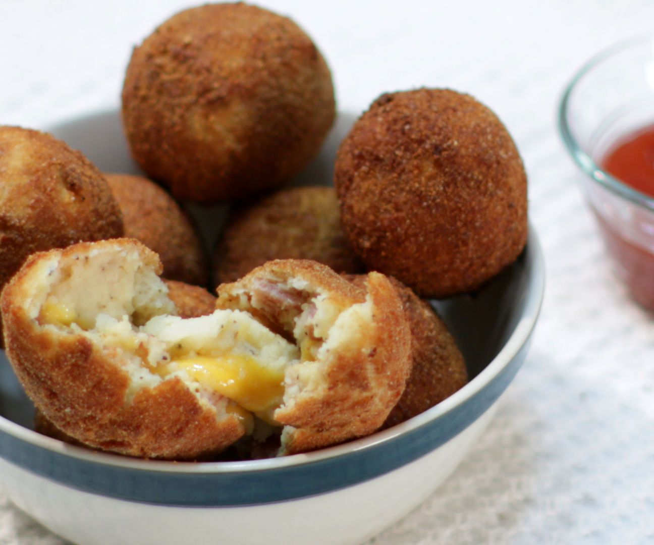 Bacon and Cheese Mashed Potato Balls