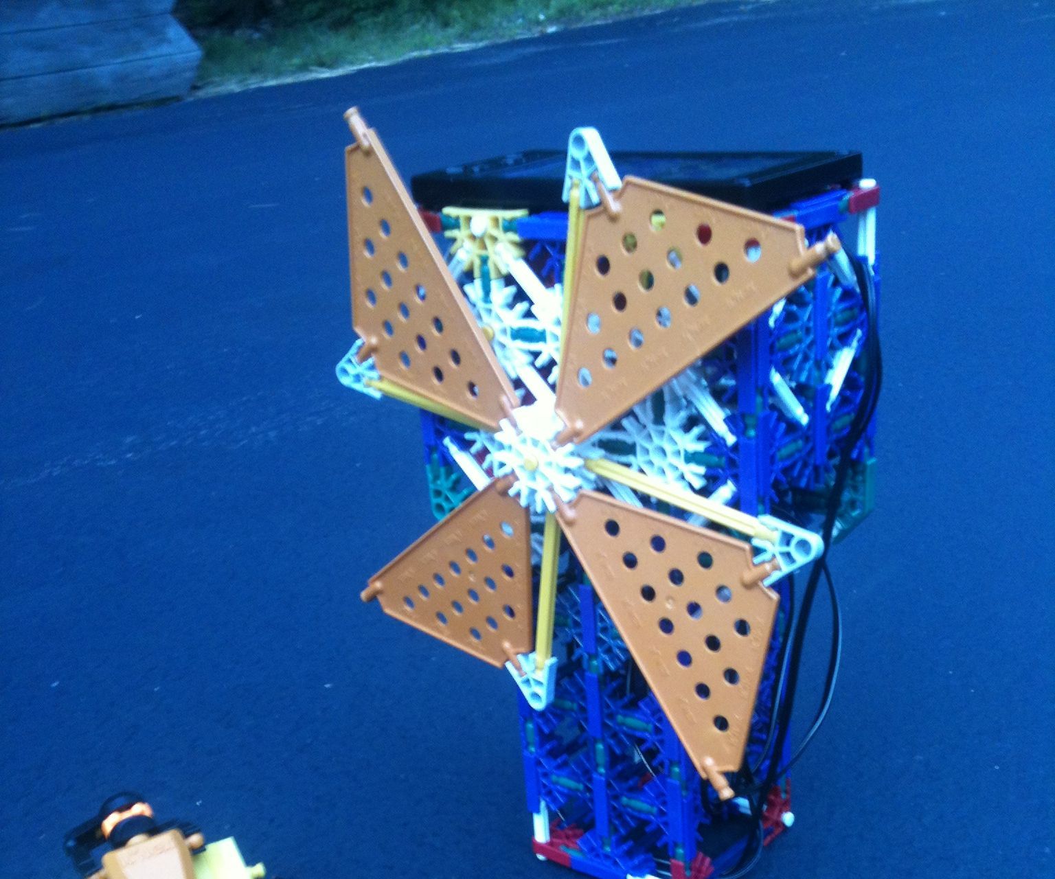 Solor Powered K'nex Fan