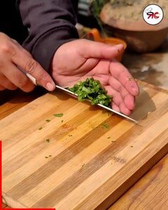 Coriander Leaves Cutting