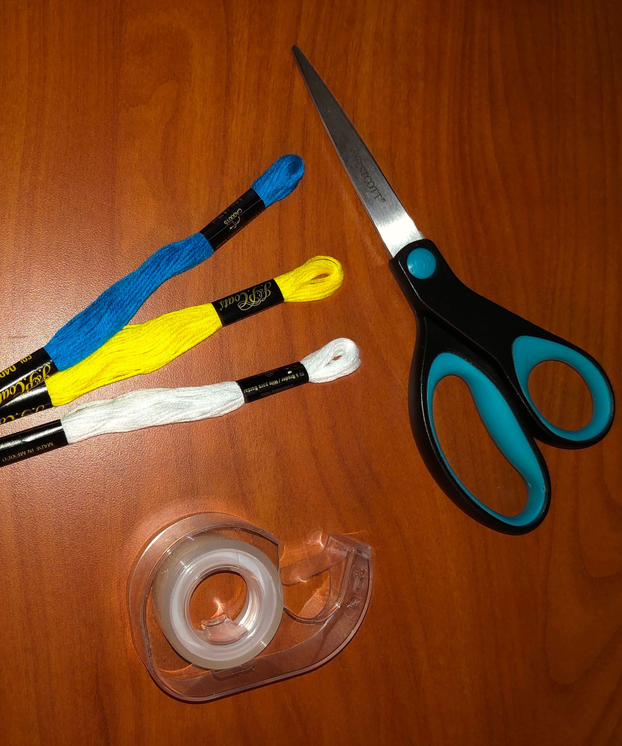 How to Make a Simple Knotted Friendship Bracelet 