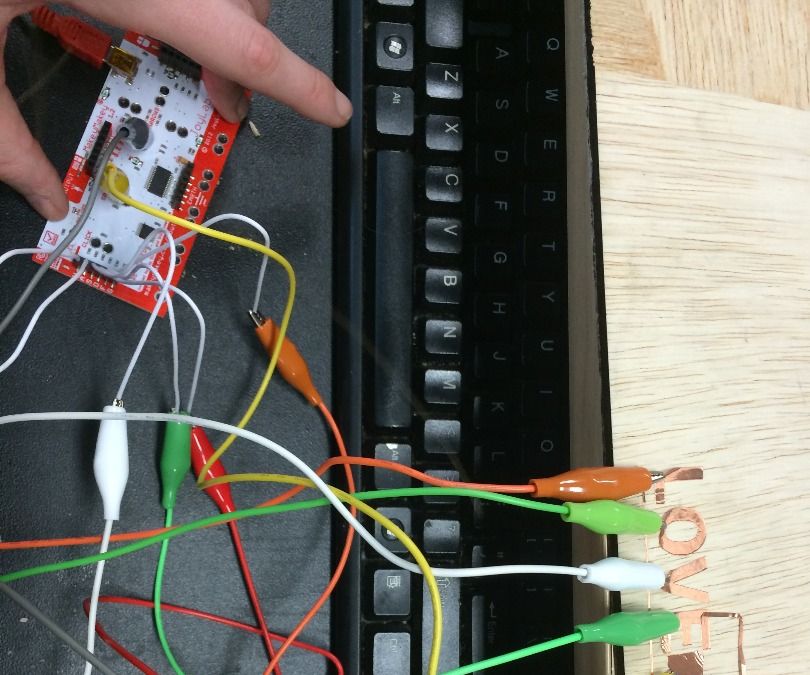 MakeyMakey Tactile Messages