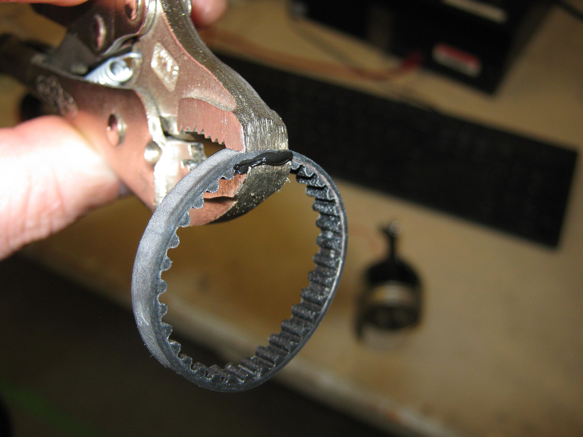 Making Timing Belts & Robot Tank Treads Using Scarf Joints Splicing