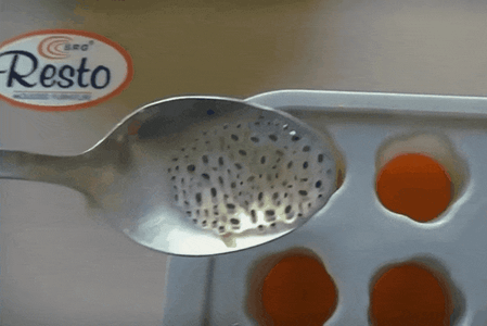 FILLING FLAVOURS AND MOLDING