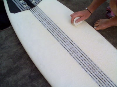 How to Clean and Re-wax a Surfboard