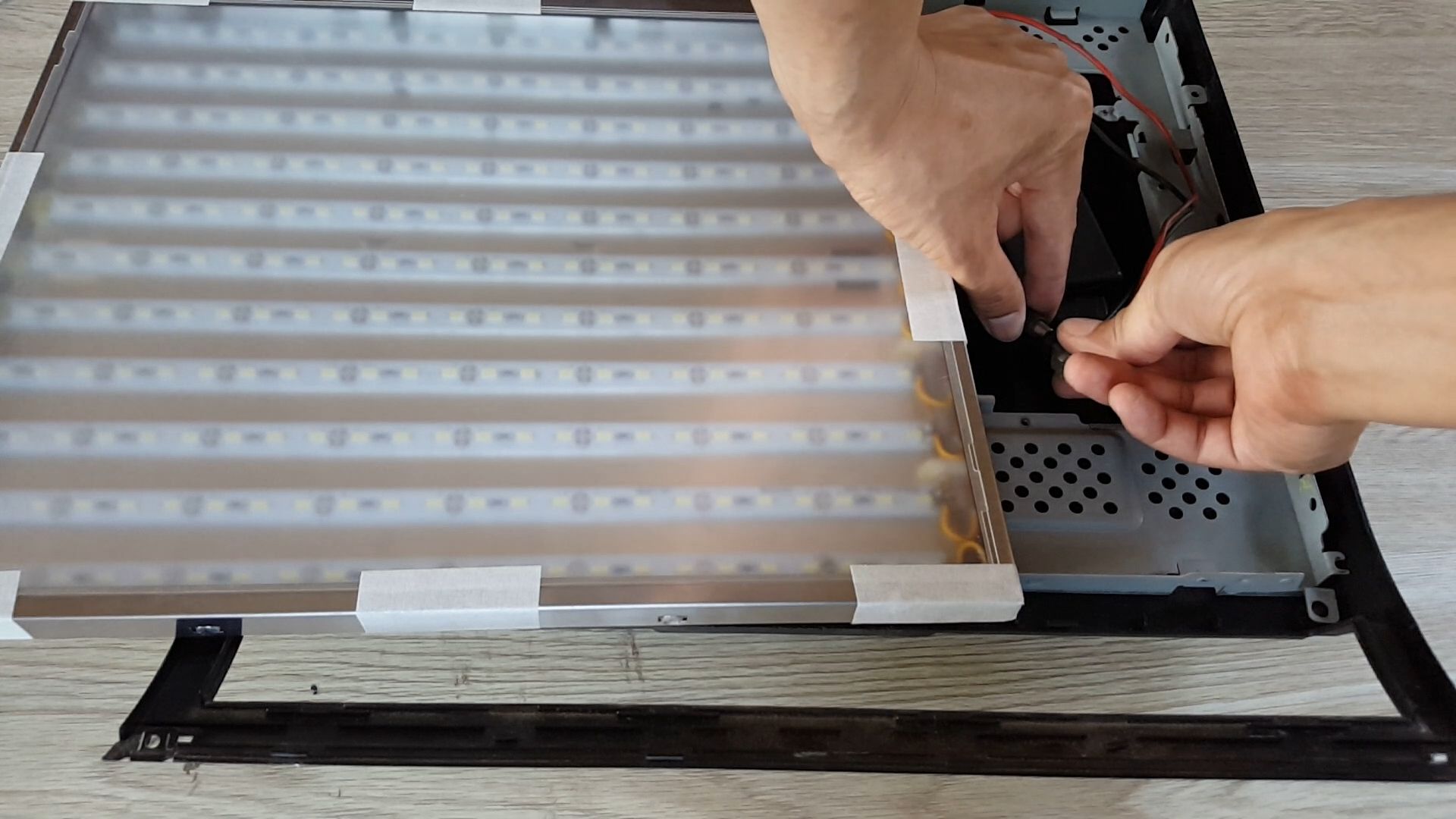 How to Make a Super Bright LED Light Panel Simple Version 8 Steps