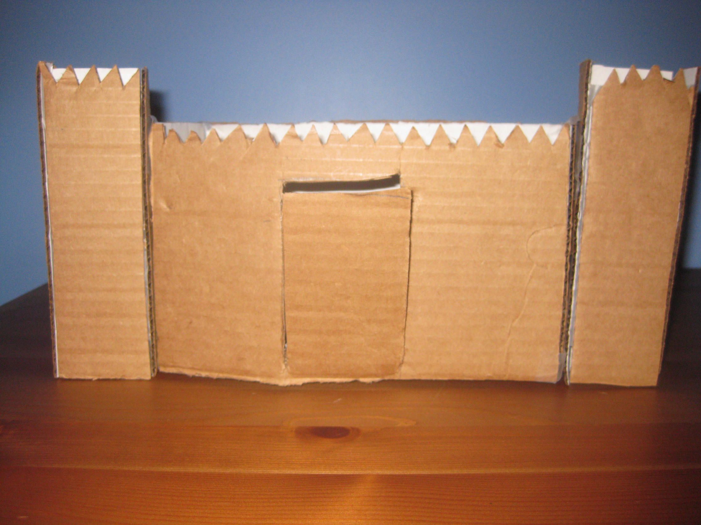 How to Make a Cardboard Mini-Castle!