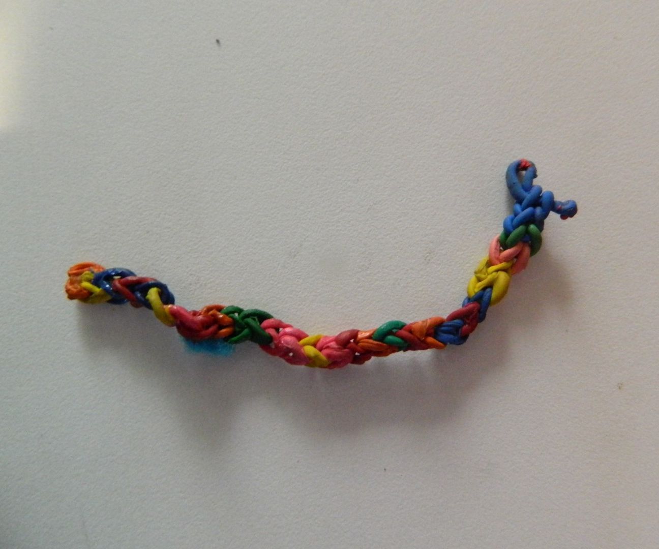 Make LoomBands Out of Water Balloons!