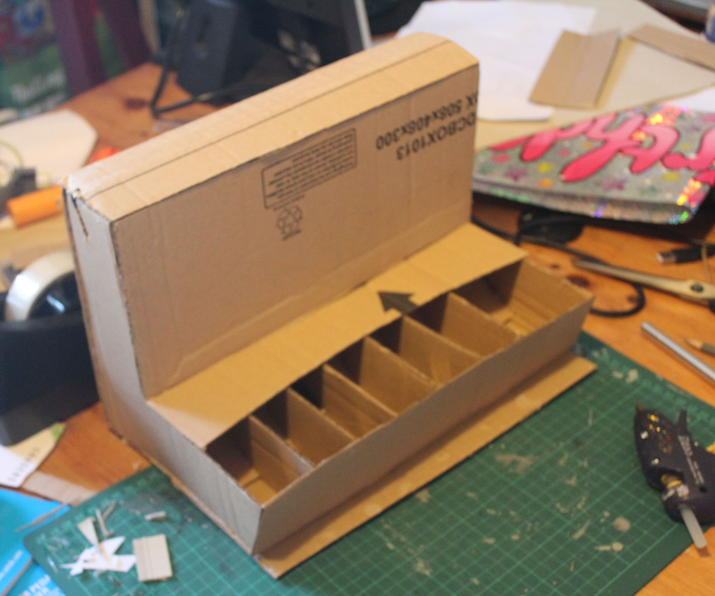 Cardboard Money Sorting Device