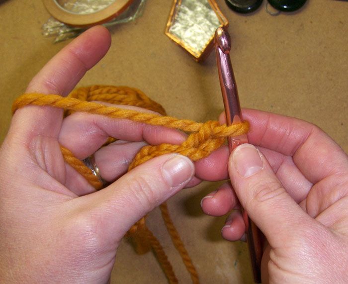 Beginning Crochet Movie 2
